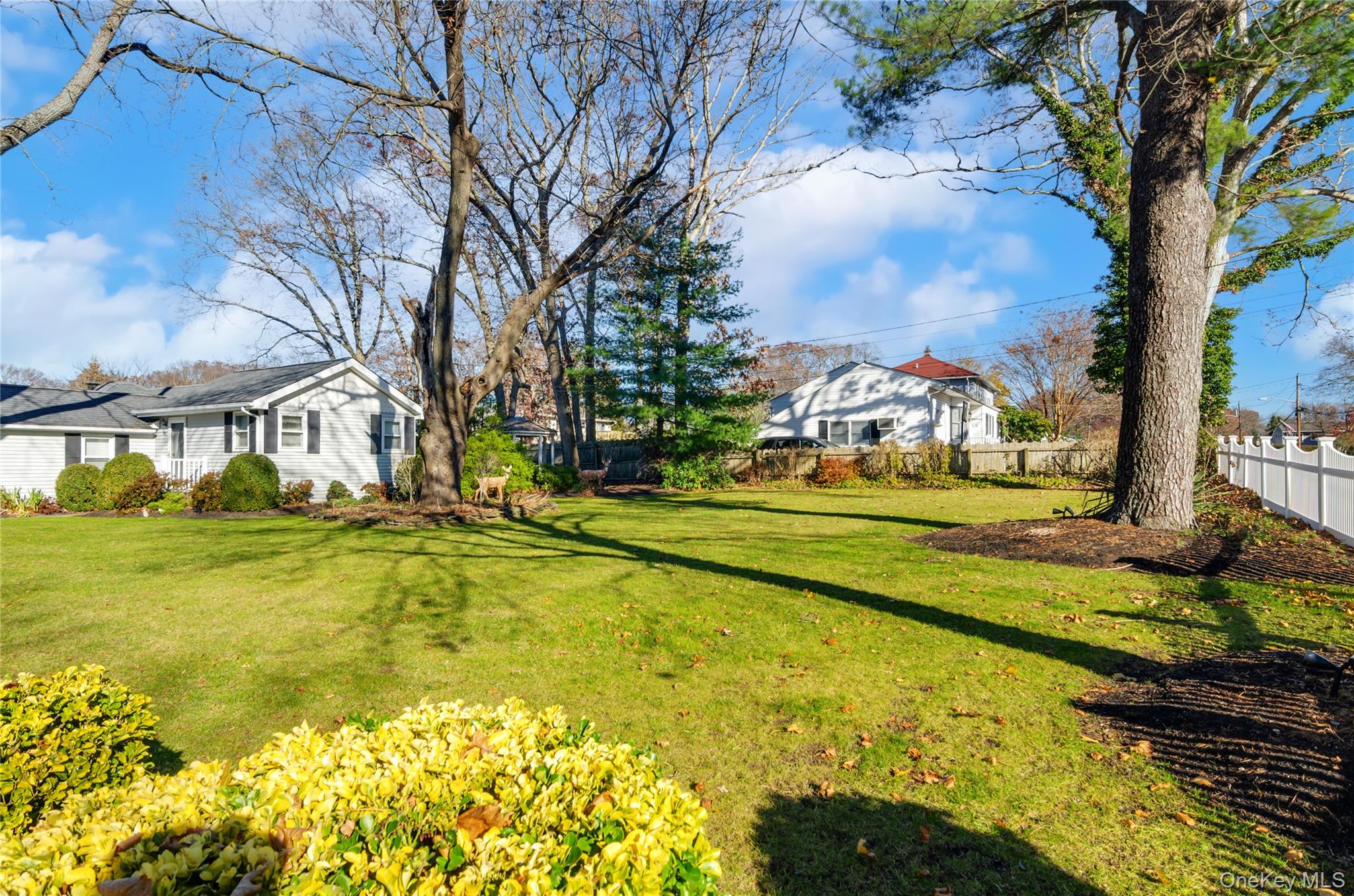 #4 photo, 25 45th Street, 롱 아일랜드 Islip , NY 11751