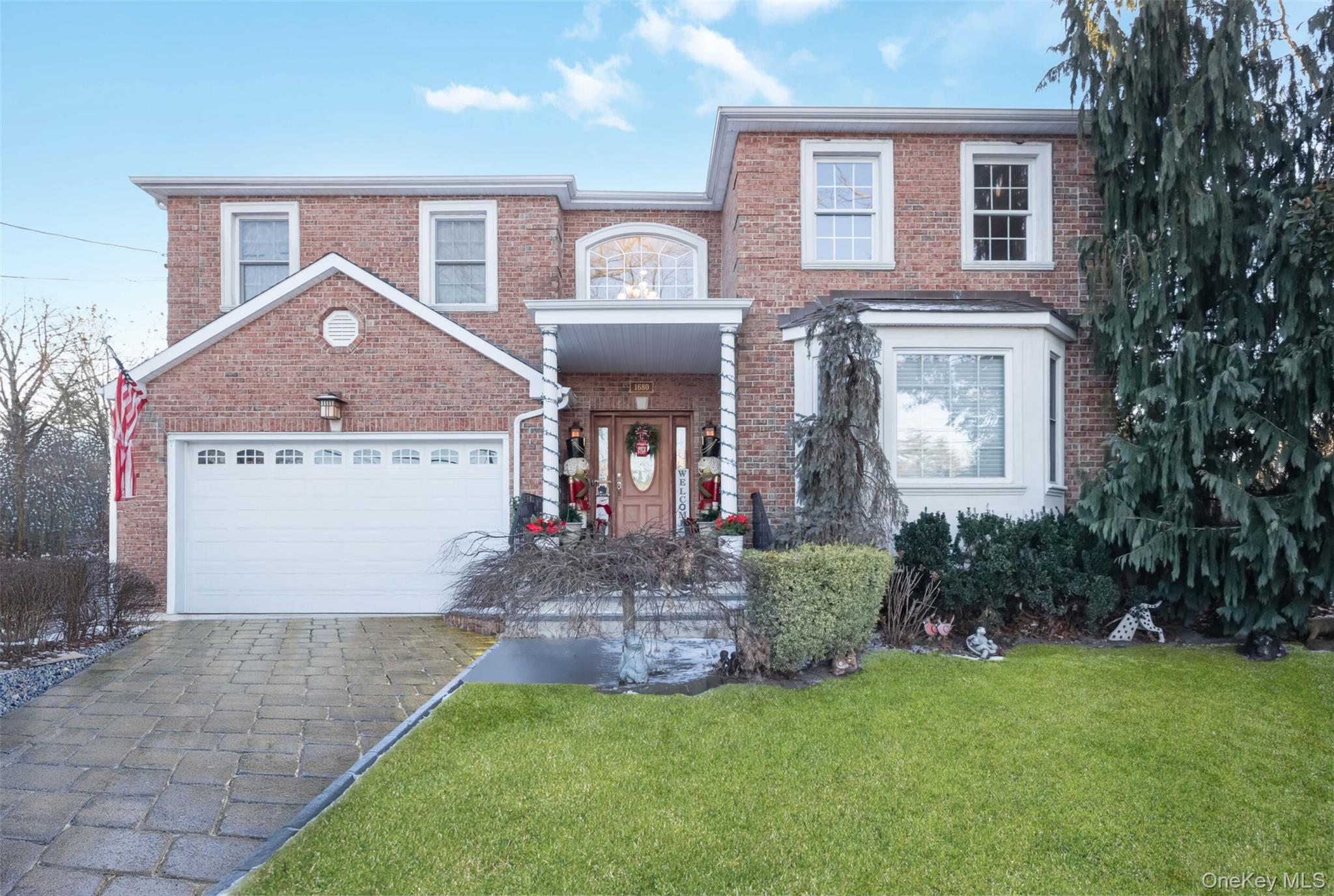 #1 photo, 1680 Lake Avenue, Merrick , NY 11566