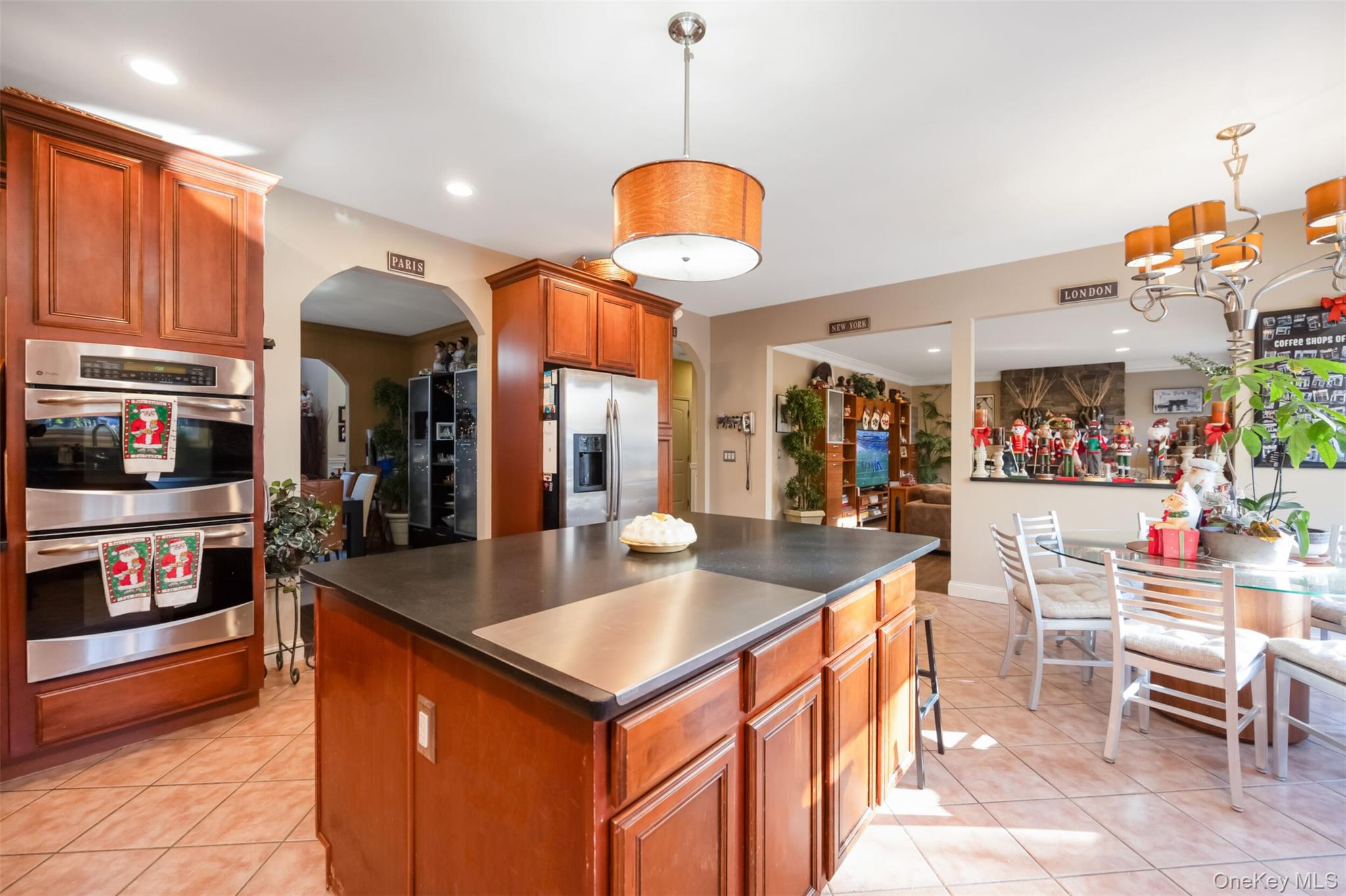 #17 photo, 1680 Lake Avenue, Merrick , NY 11566