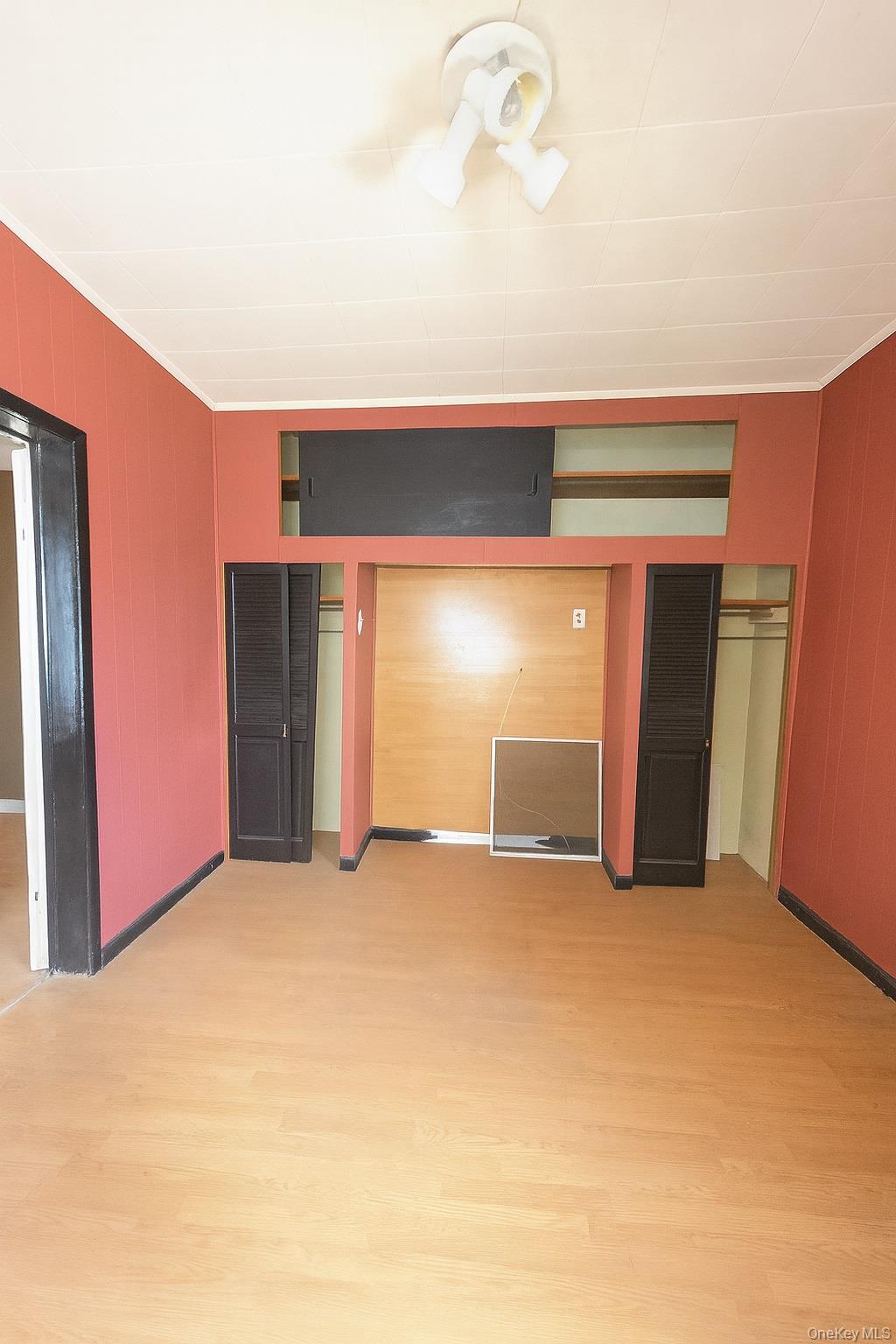 #6 photo, 97-32 84th Street, Ozone Park , NY 11416