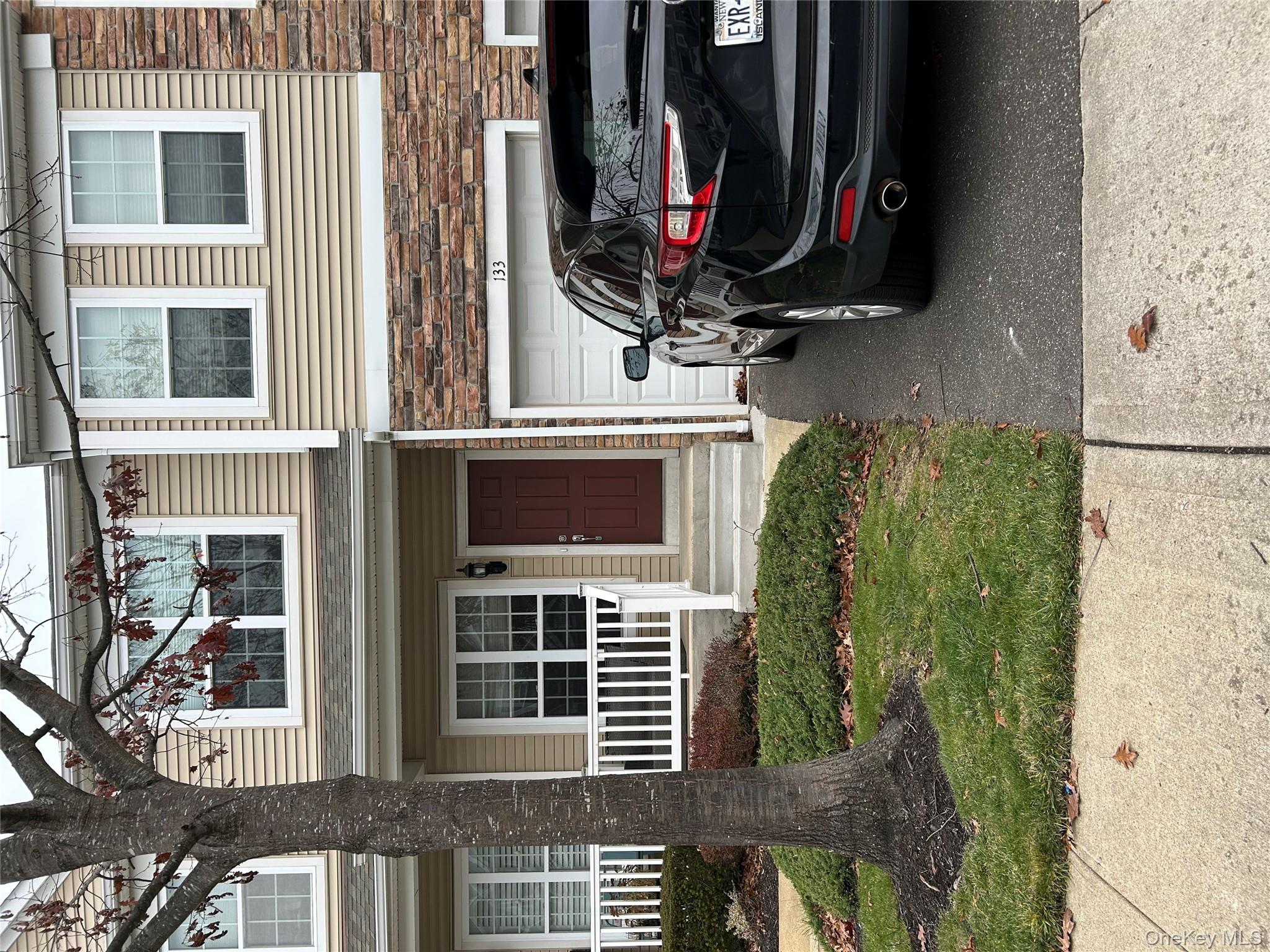 #1 photo, 133 Somerset Drive, Massapequa , NY 11758