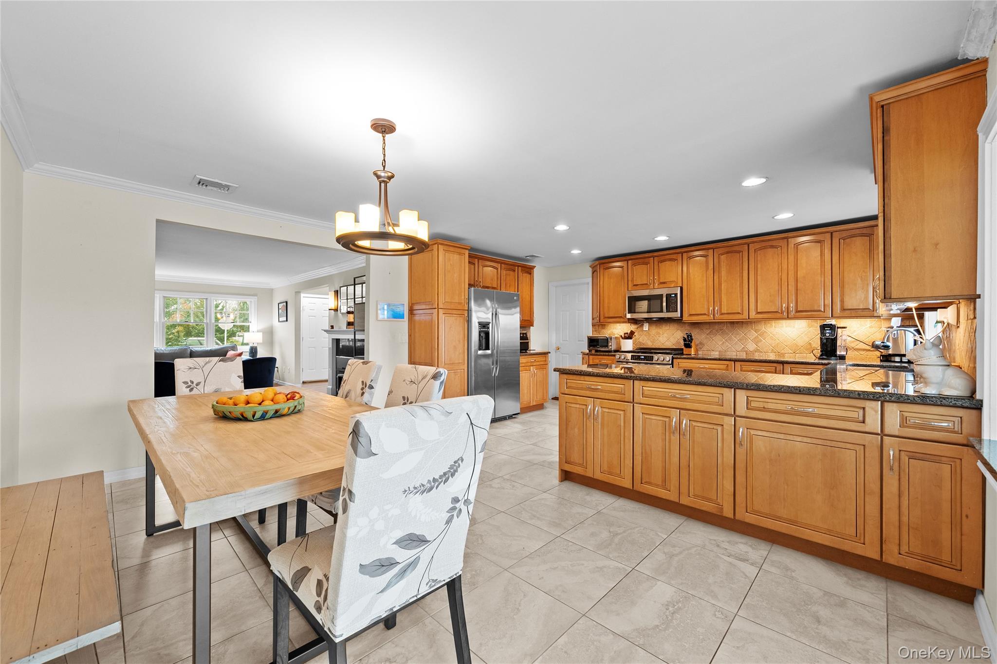 #17 photo, 625 Edgewater Road, 东长岛 Oakdale , NY 11769