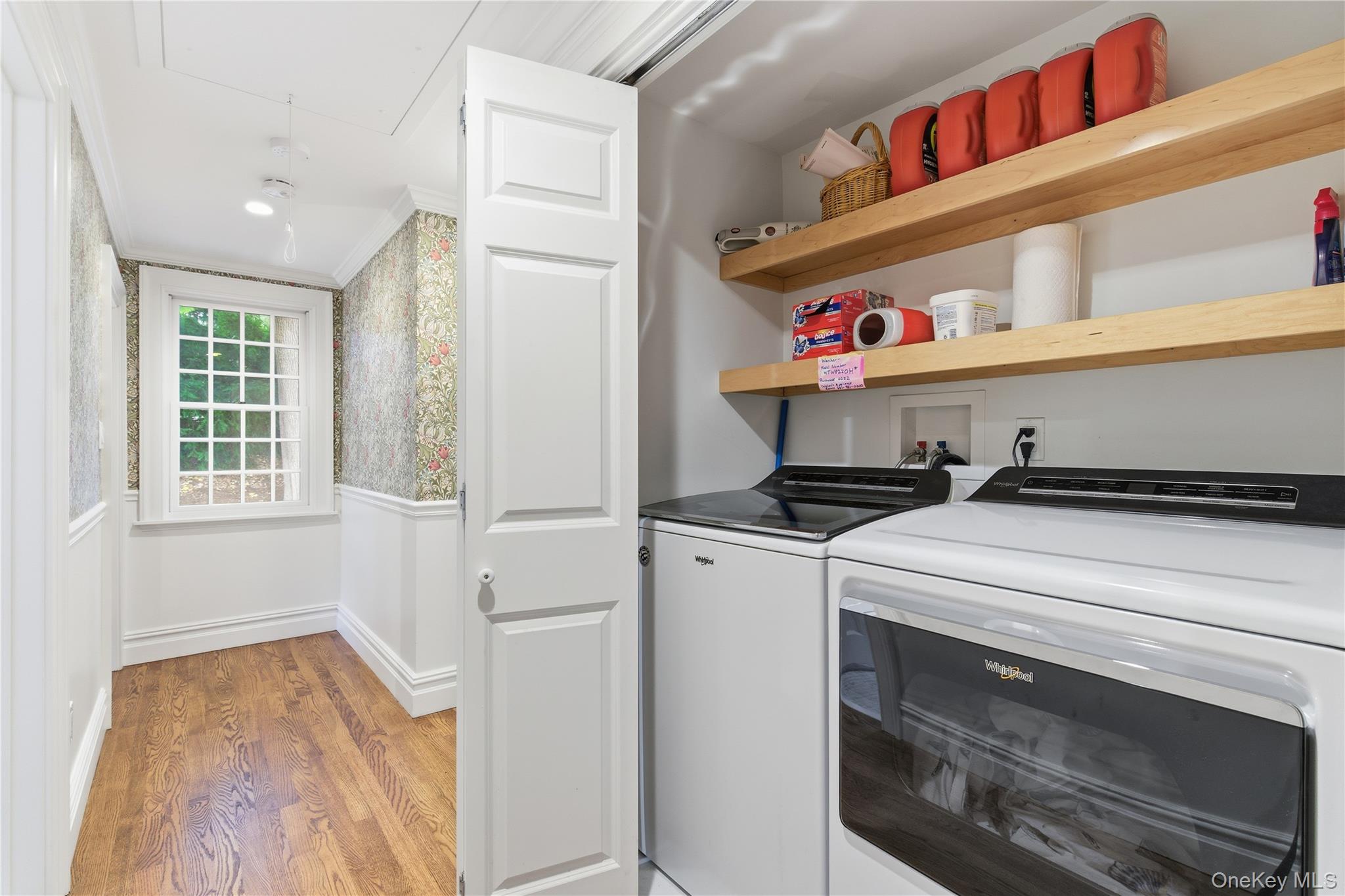 #17 photo, 144 West Neck Road, מחוז סאפוק Huntington , NY 11743