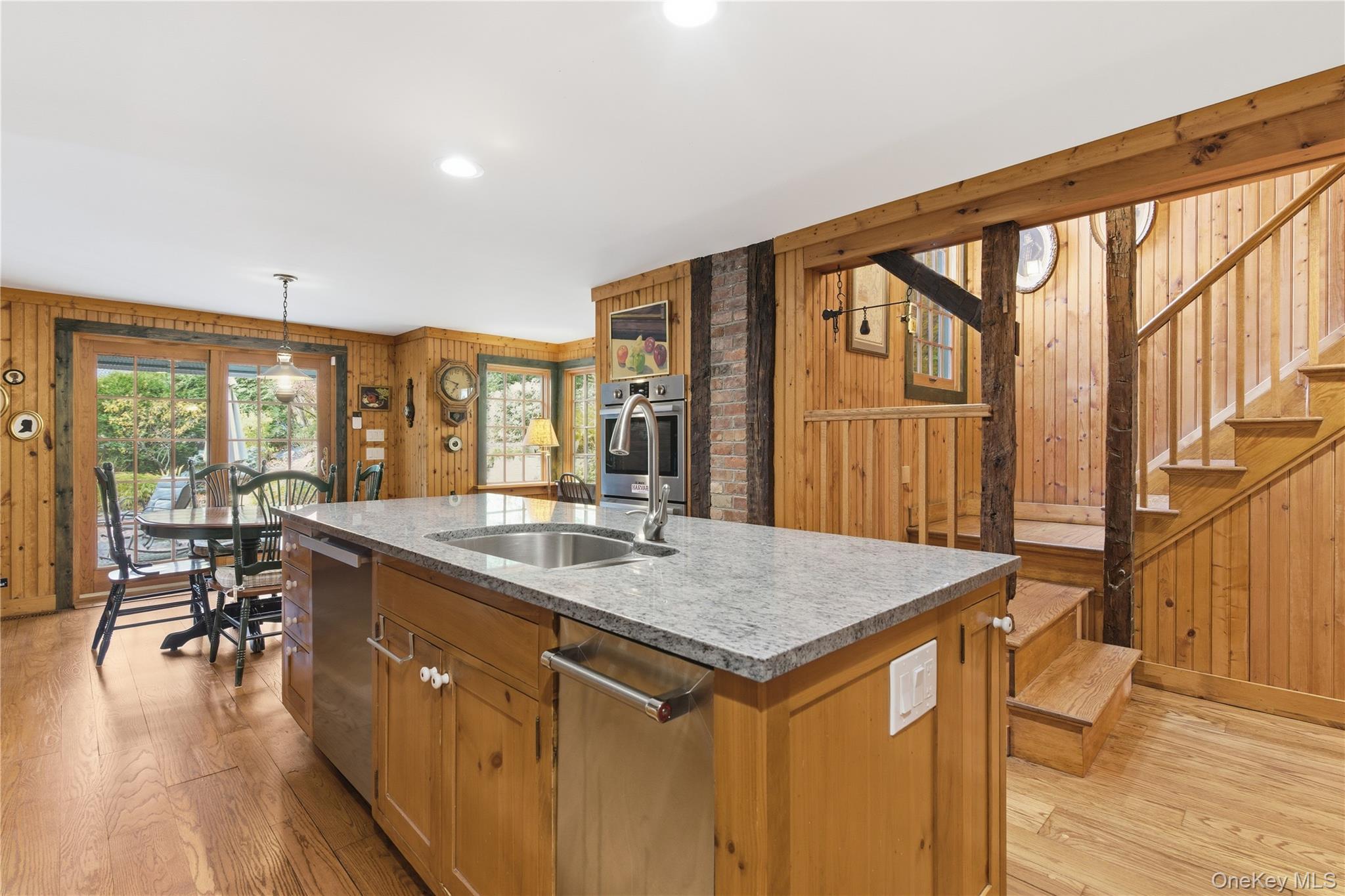 #9 photo, 144 West Neck Road, מחוז סאפוק Huntington , NY 11743