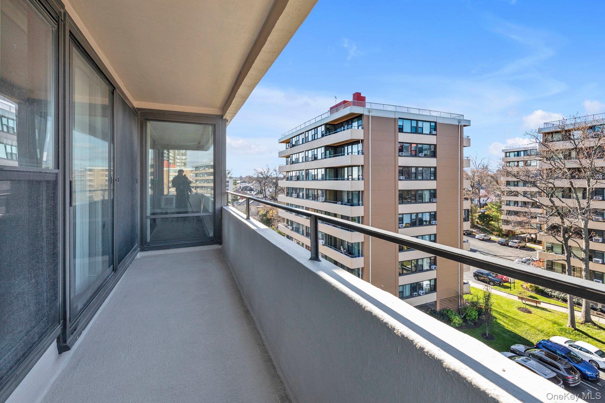 #11 photo, 168-01 12 Ave, Beechhurst , NY 11357