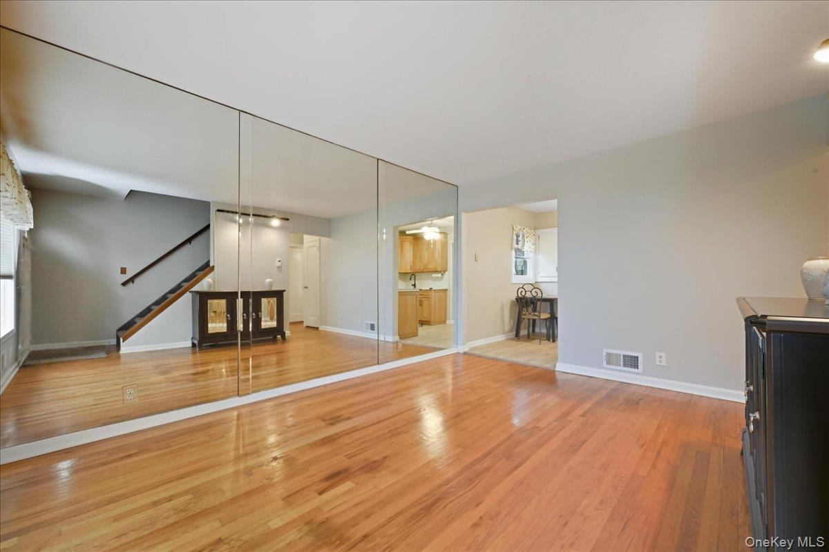 #4 photo, 979 Merillon Avenue, Westbury , NY 11590