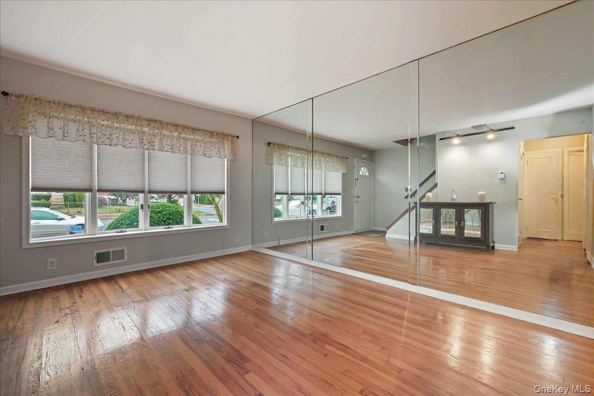 #7 photo, 979 Merillon Avenue, Westbury , NY 11590