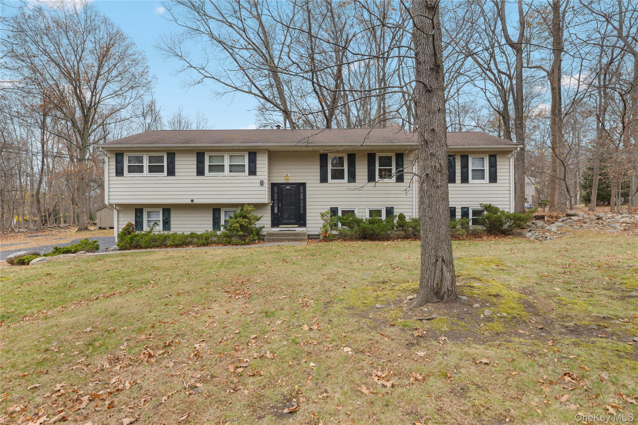 #3 photo, 8 Apple Blossom Court, 纽约州 Airmont , NY 10952