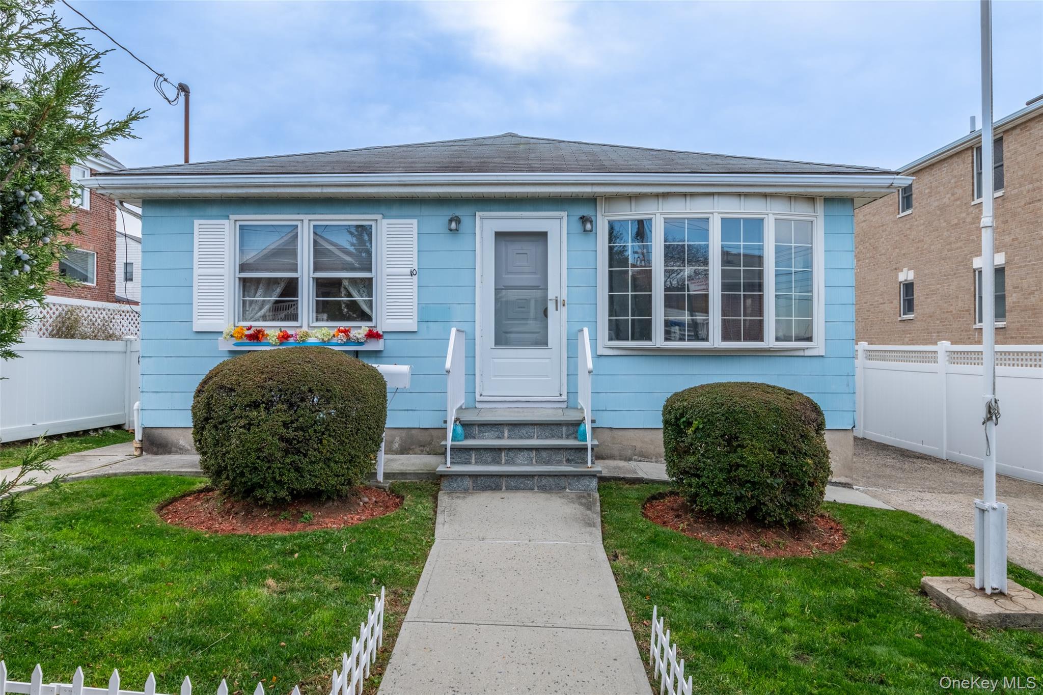 #1 photo, 10 Pell Place, Bronx , NY 10464