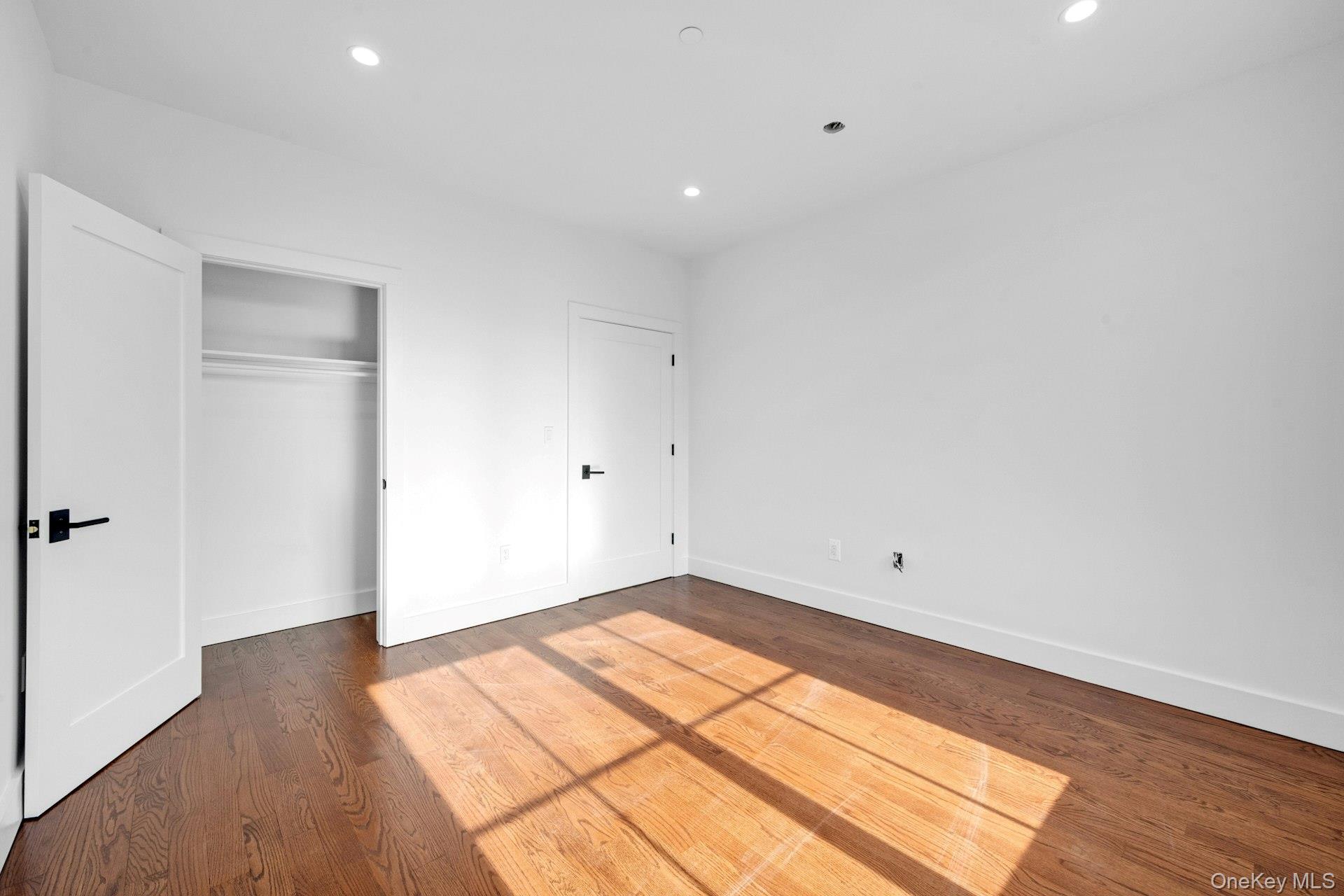 #13 photo, 291 Main Street, Eastchester , NY 10709