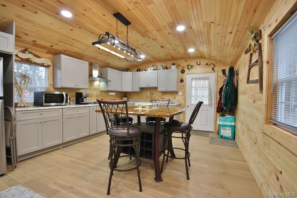 #3 photo, 703 Dahlia Road, Livingston Manor , NY 12758