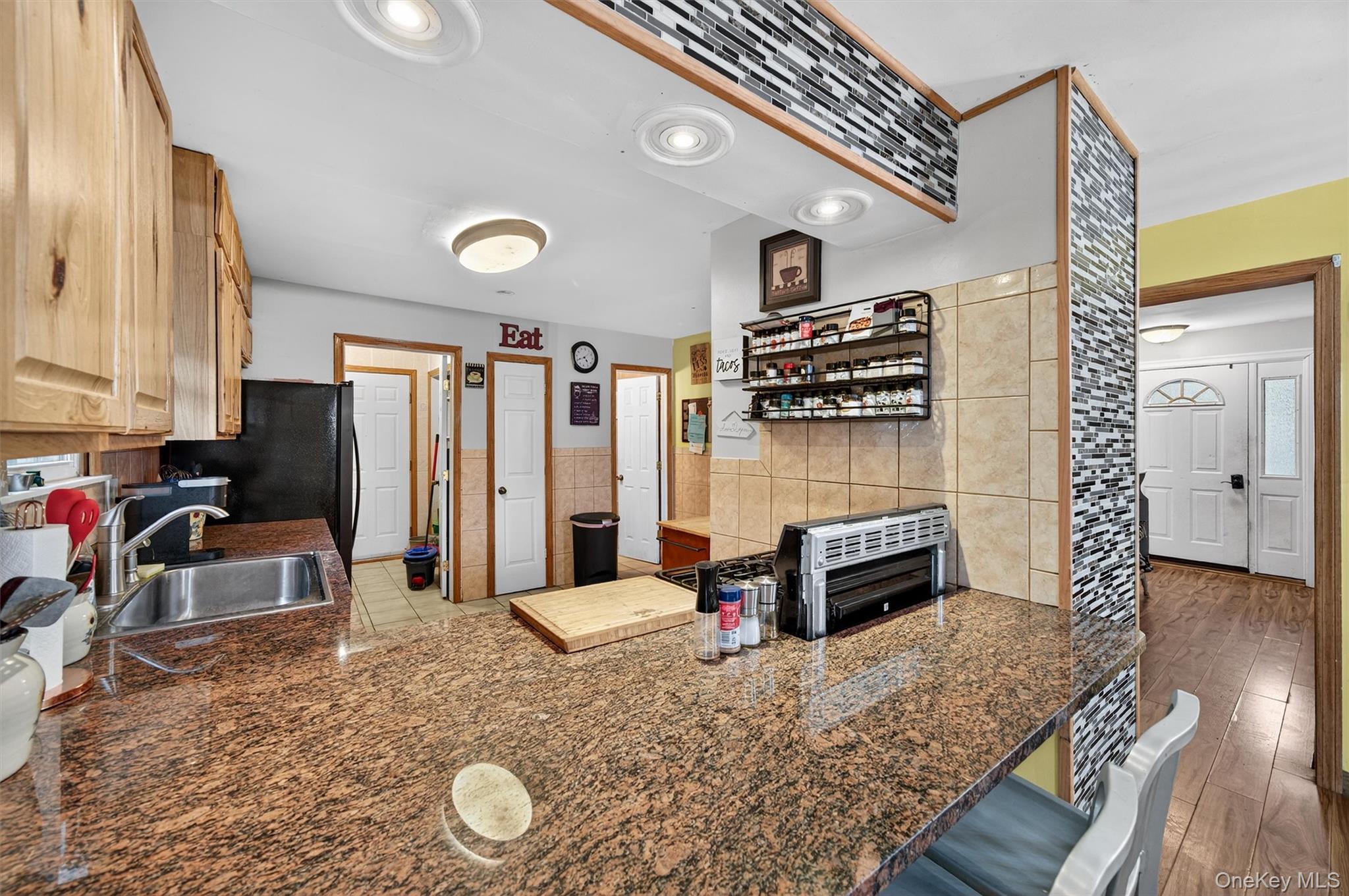 #12 photo, 16 Oakland Avenue, 뉴욕주 Chester , NY 10918