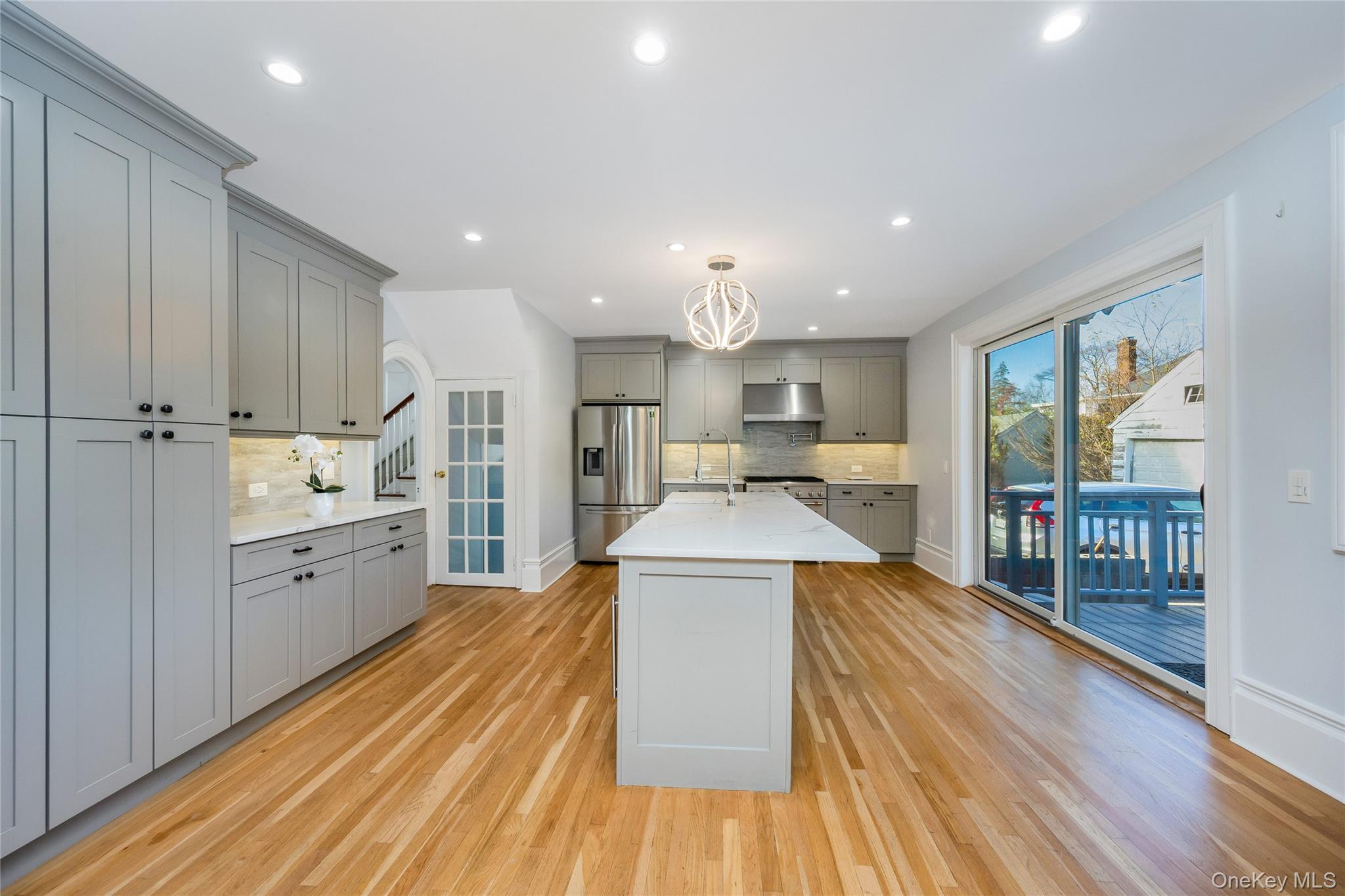 #13 photo, 41 French Ridge, 纽约州 New Rochelle , NY 10801