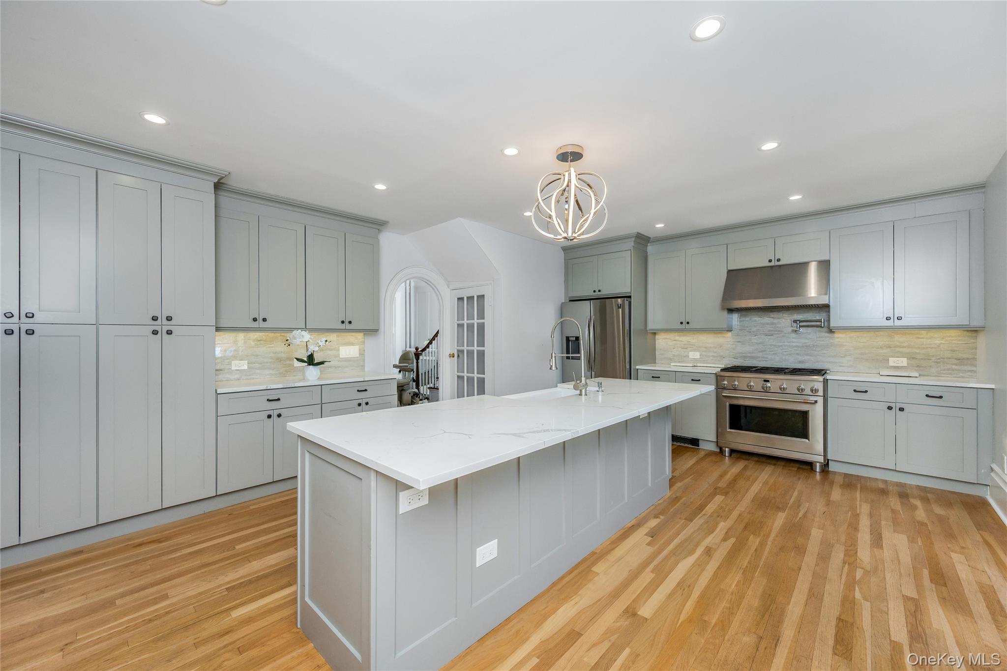 #14 photo, 41 French Ridge, 纽约州 New Rochelle , NY 10801