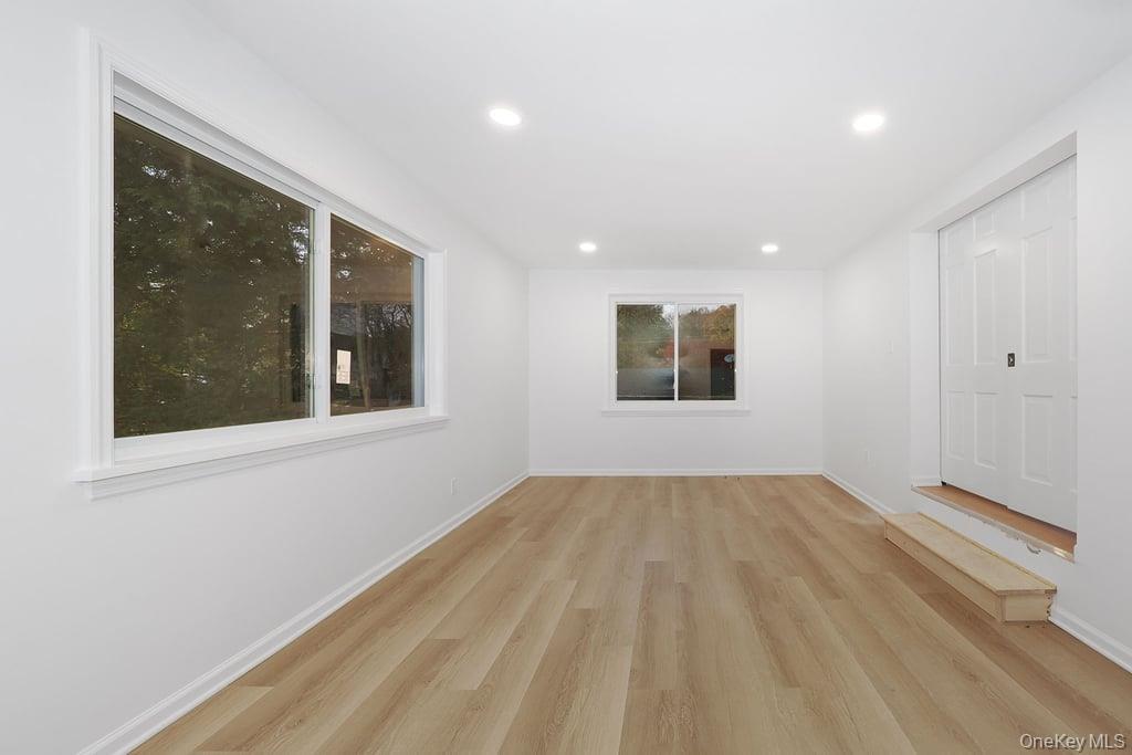 #9 photo, 3 Lake Drive, Ellenville , NY 12428