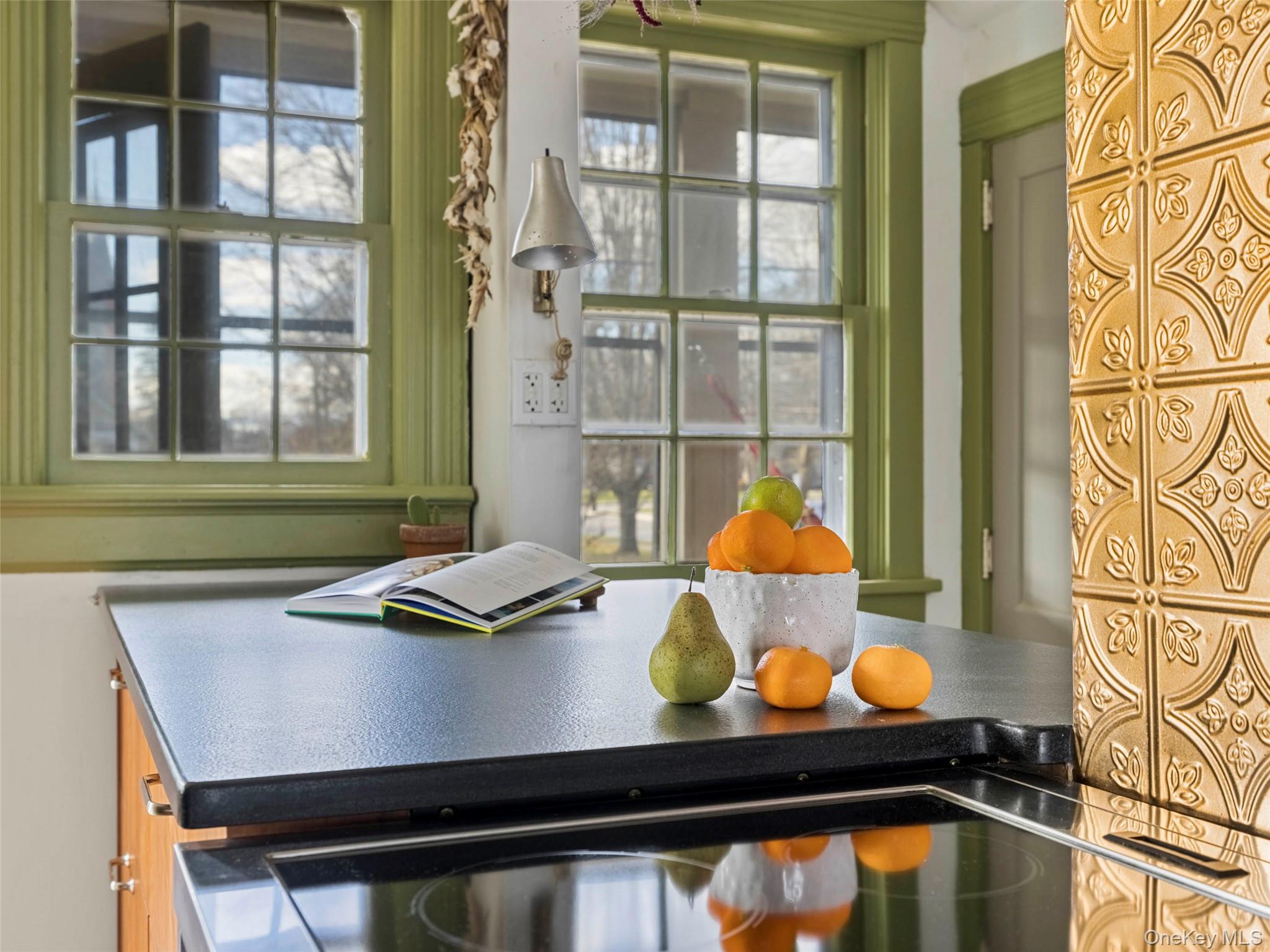 #10 photo, 7432 S Broadway, 뉴욕주 Red Hook , NY 12571