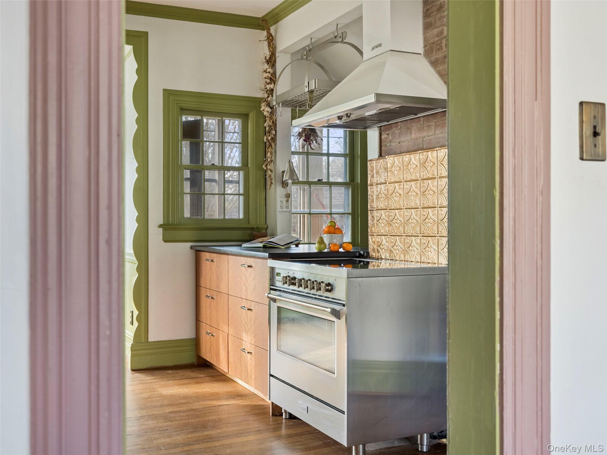 #14 photo, 7432 S Broadway, 뉴욕주 Red Hook , NY 12571