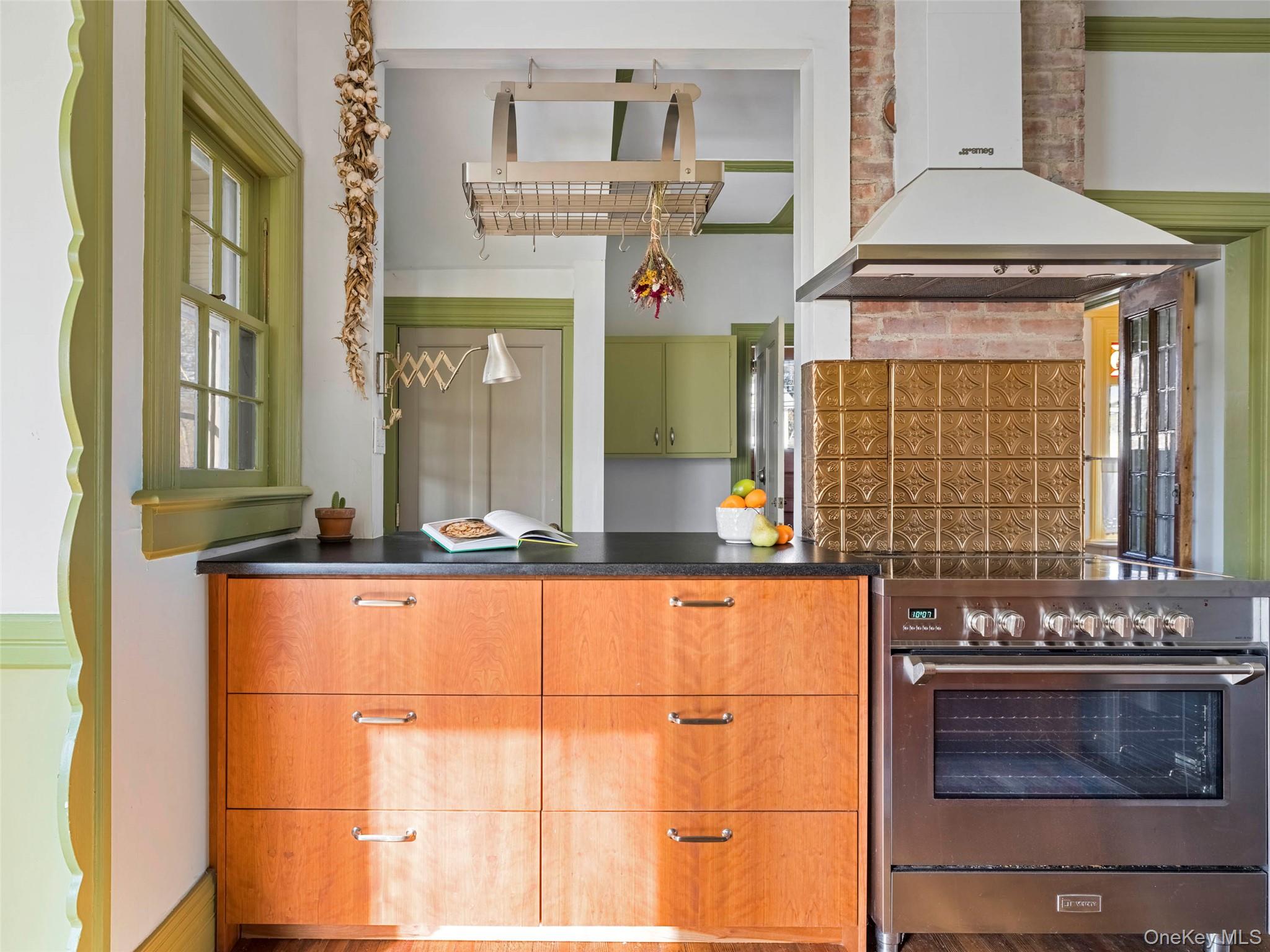 #6 photo, 7432 S Broadway, 뉴욕주 Red Hook , NY 12571