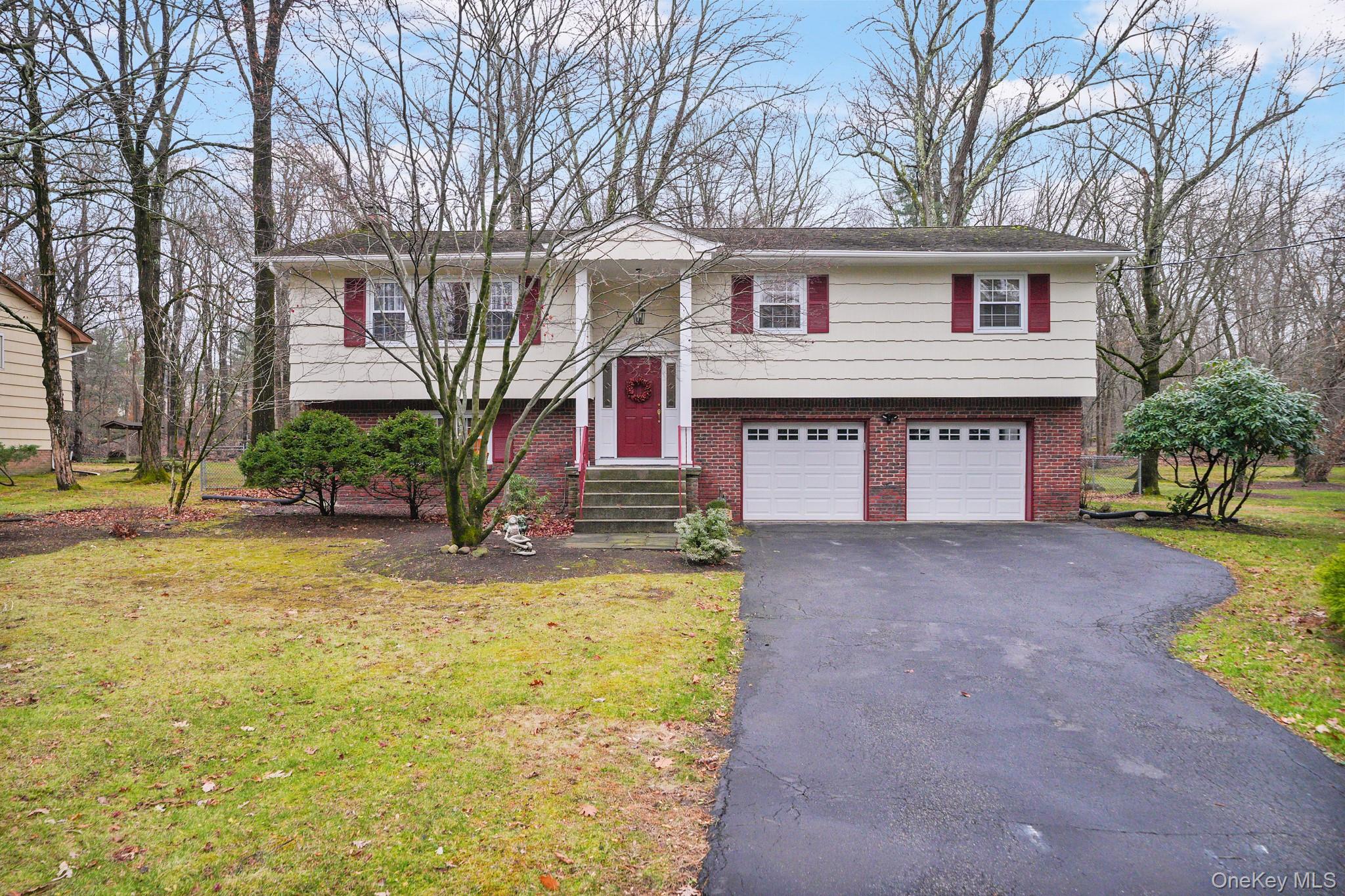 #1 photo, 15 Marget Ann Lane, Montebello , NY 10901