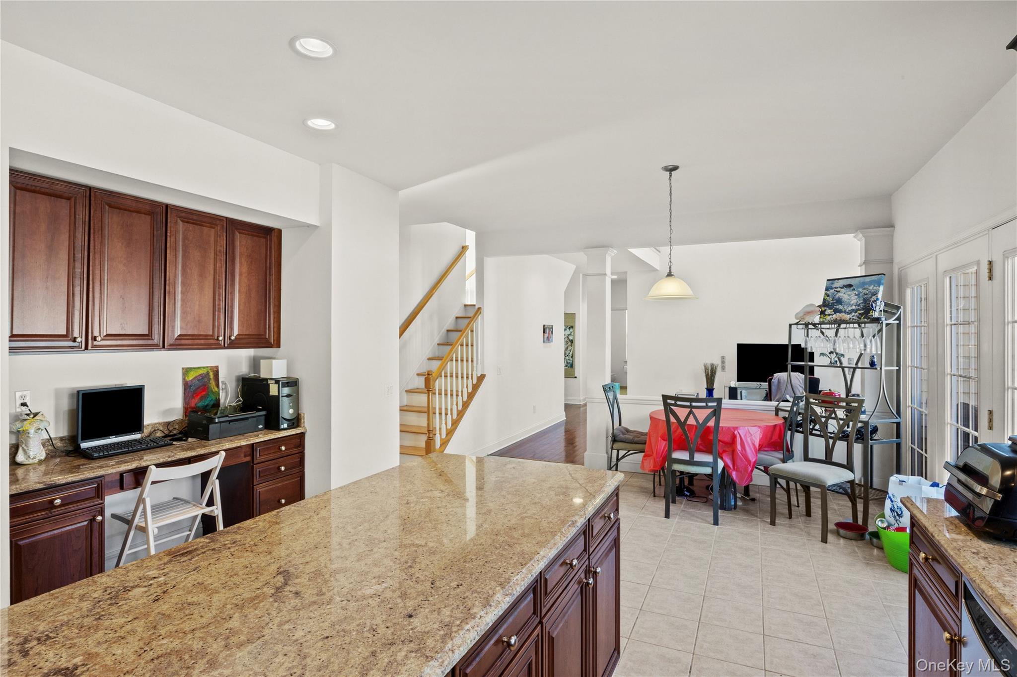 #16 photo, 33 Pinehurst Drive, Mount Sinai , NY 11766