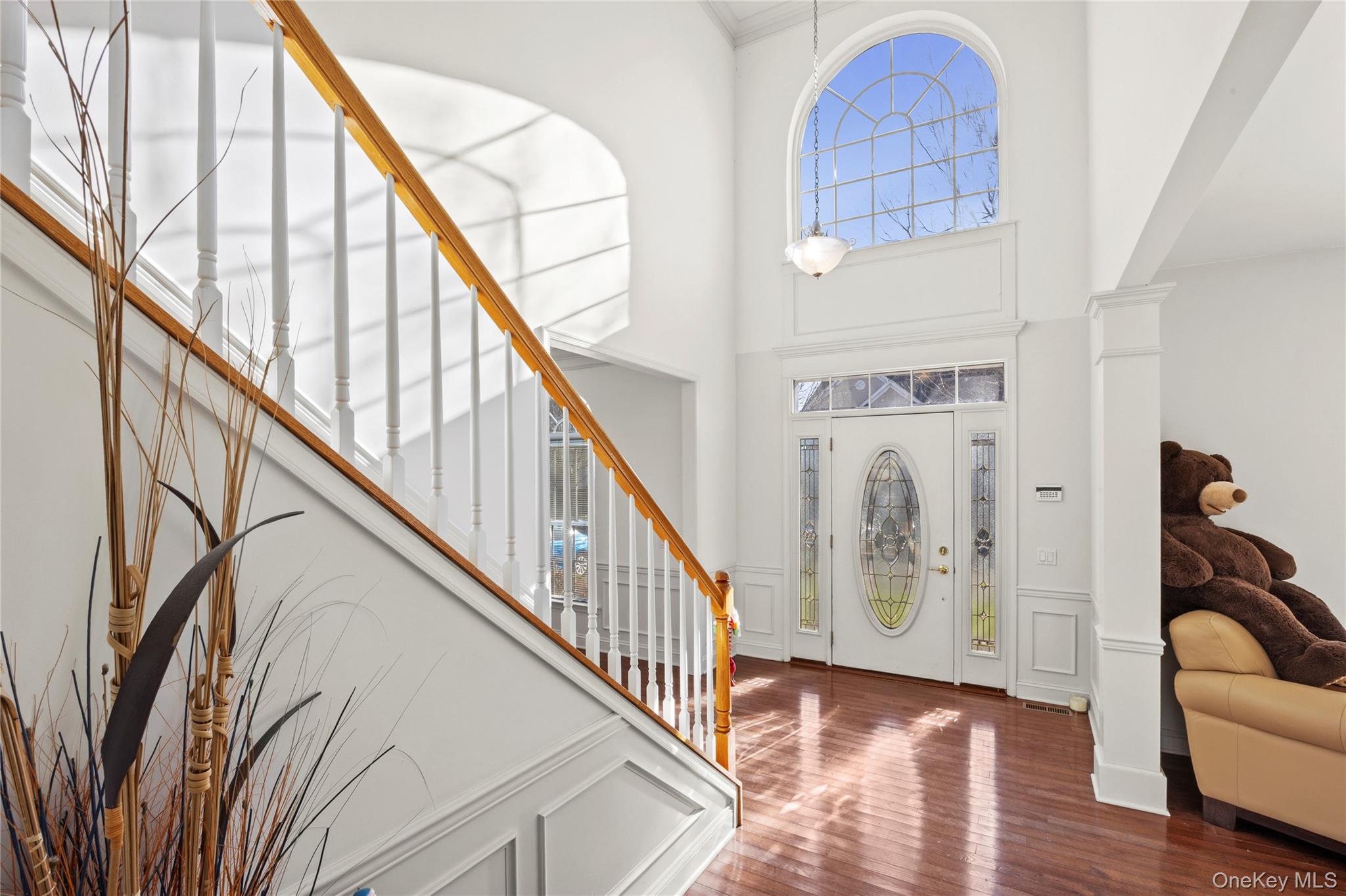 #9 photo, 33 Pinehurst Drive, Mount Sinai , NY 11766