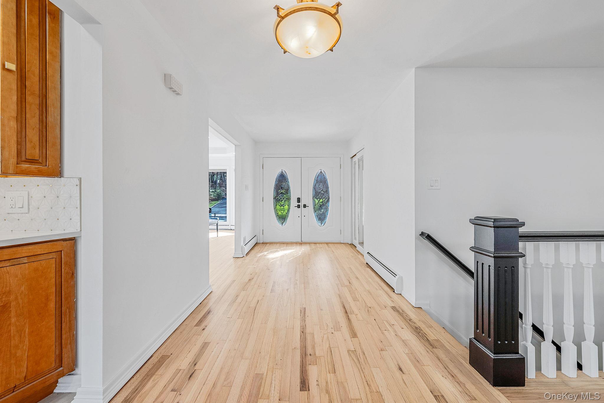 #18 photo, 25 Farmington Lane, Melville , NY 11747