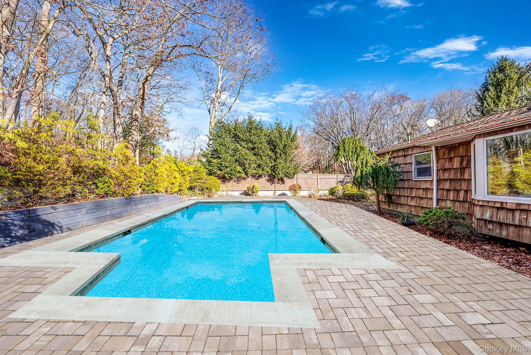 #8 photo, 25 Farmington Lane, Melville , NY 11747