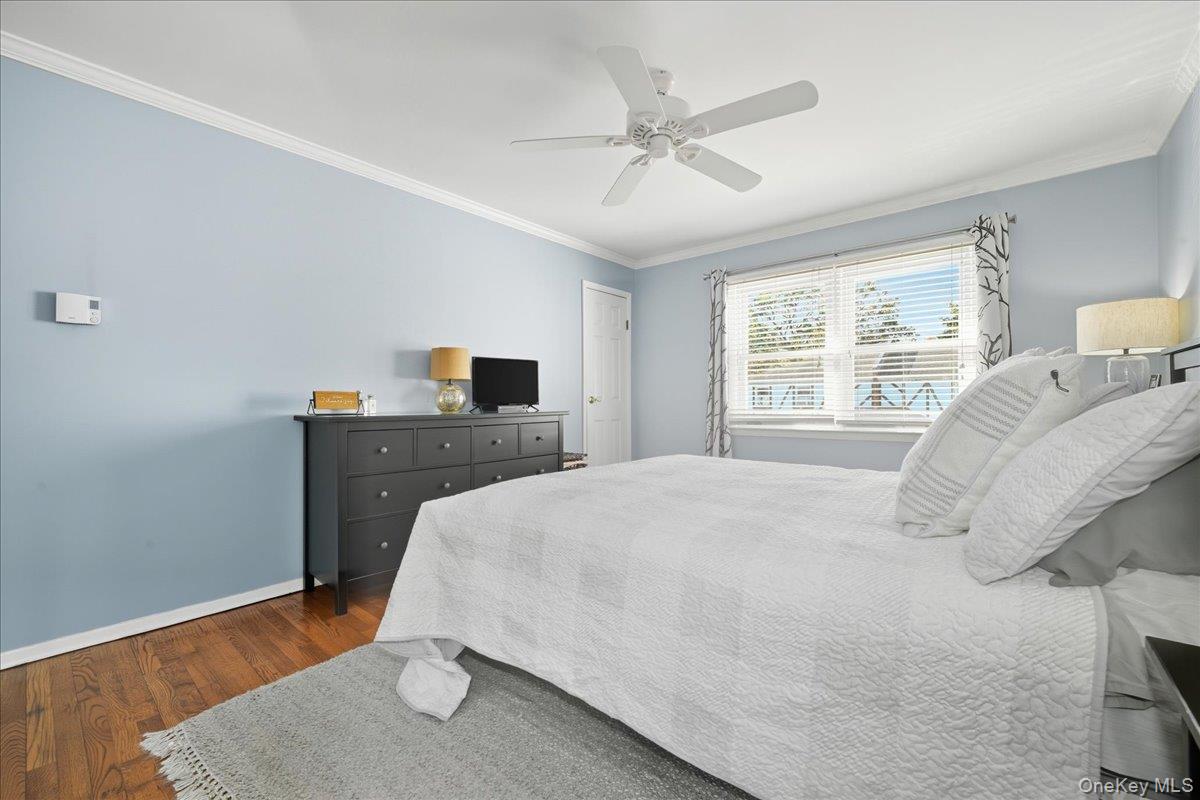 #18 photo, 2066 Lakeview Road, Bellmore , NY 11710