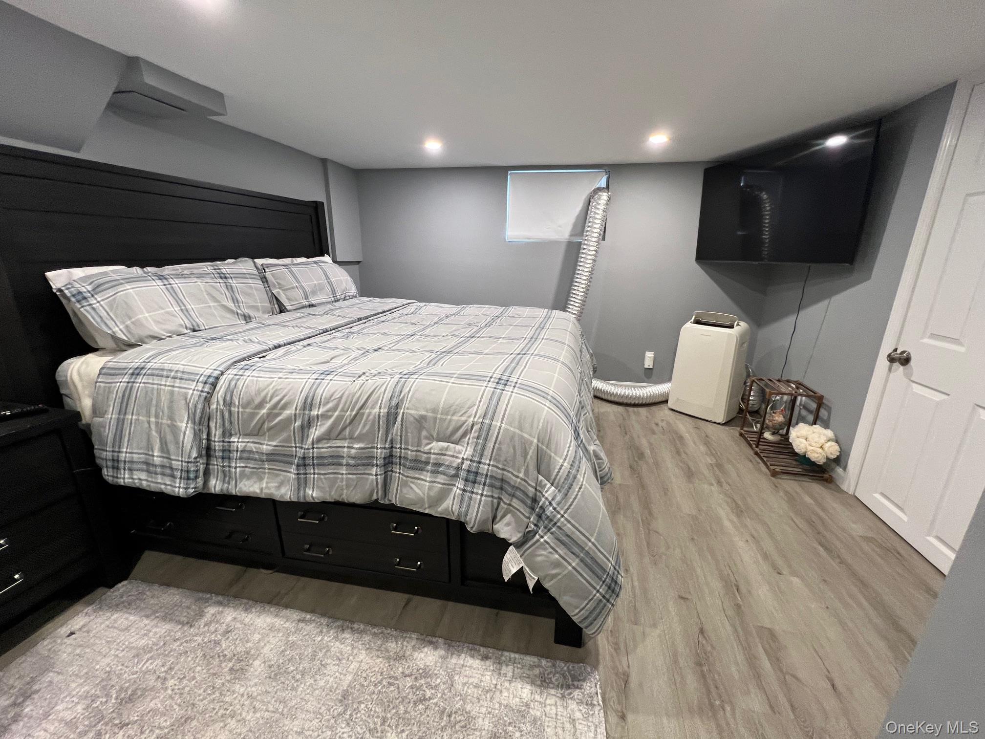 #8 photo, 49 Catalpa Street, 롱 아일랜드 North Babylon , NY 11703