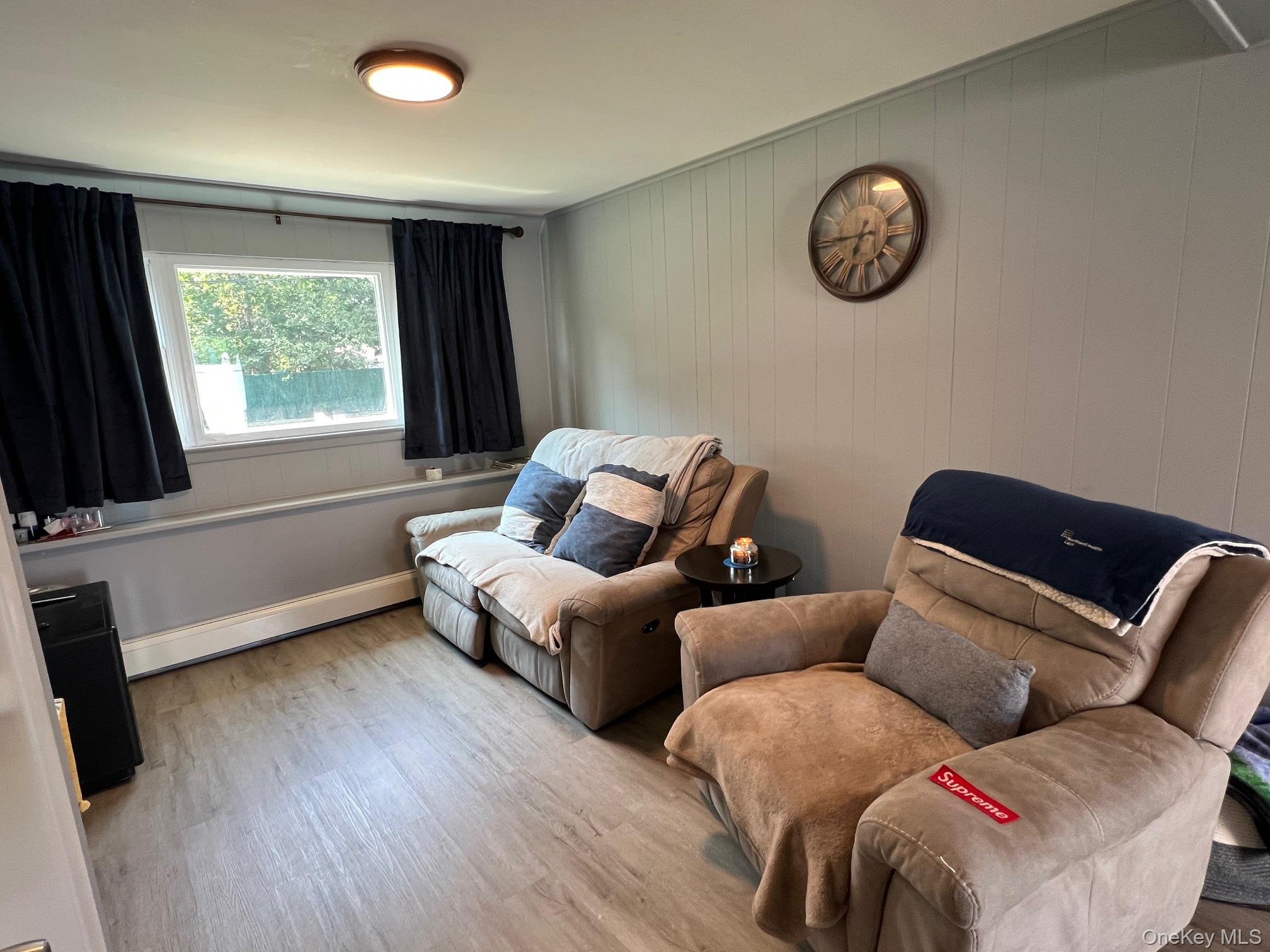 #9 photo, 49 Catalpa Street, 롱 아일랜드 North Babylon , NY 11703