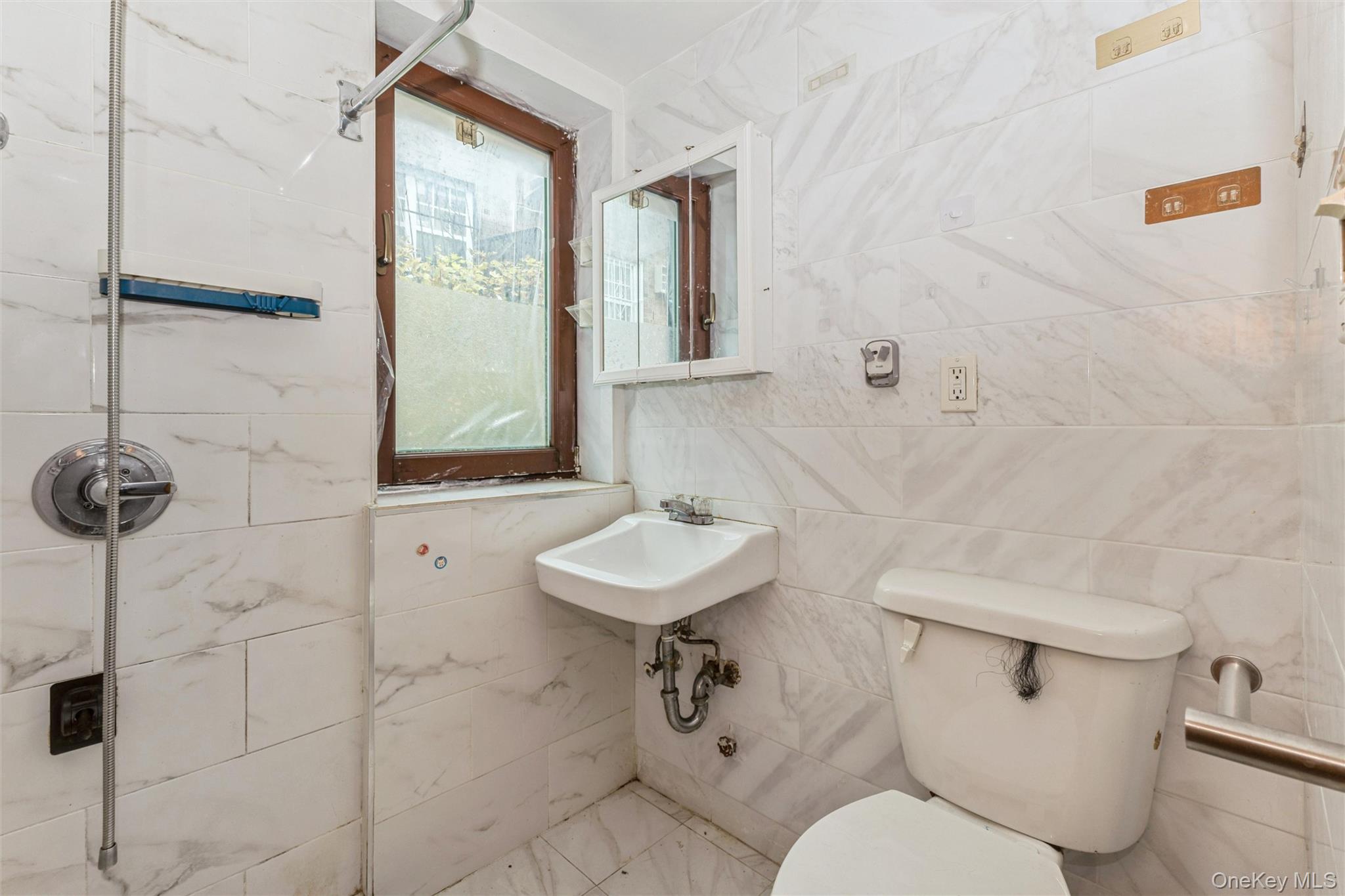 #10 photo, 57-35 Lawrence St, Куинс ‖ Flushing , NY 11355