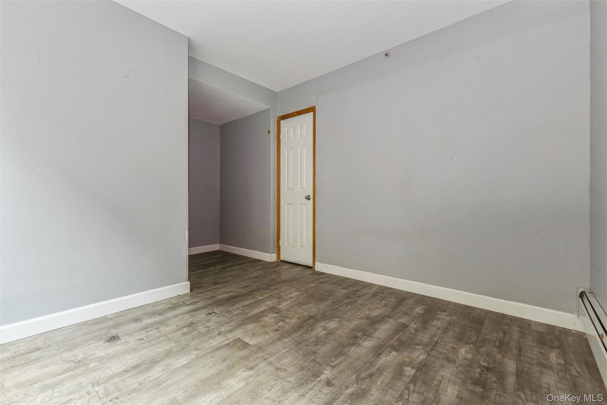 #9 photo, 57-35 Lawrence St, Куинс ‖ Flushing , NY 11355