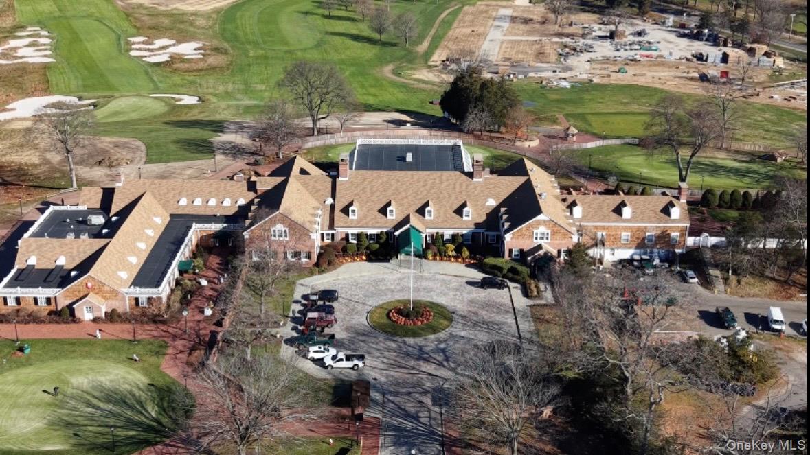 #16 photo, 210 Fulton Street, מחוז נסאו Farmingdale , NY 11735