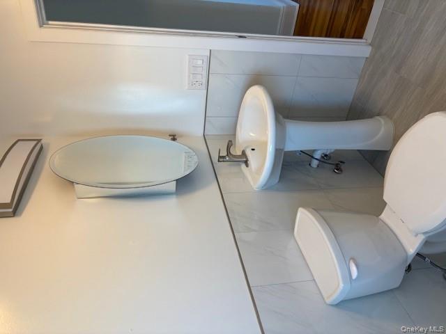 #16 photo, 367 E Chester Street, Long Beach , NY 11561