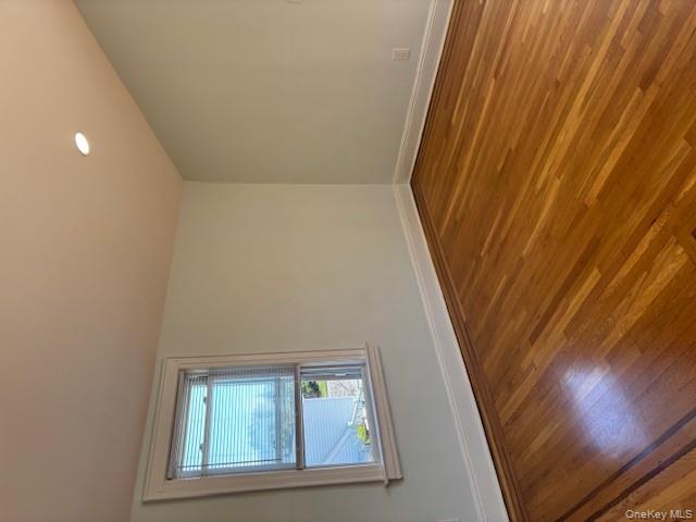 #8 photo, 367 E Chester Street, Long Beach , NY 11561