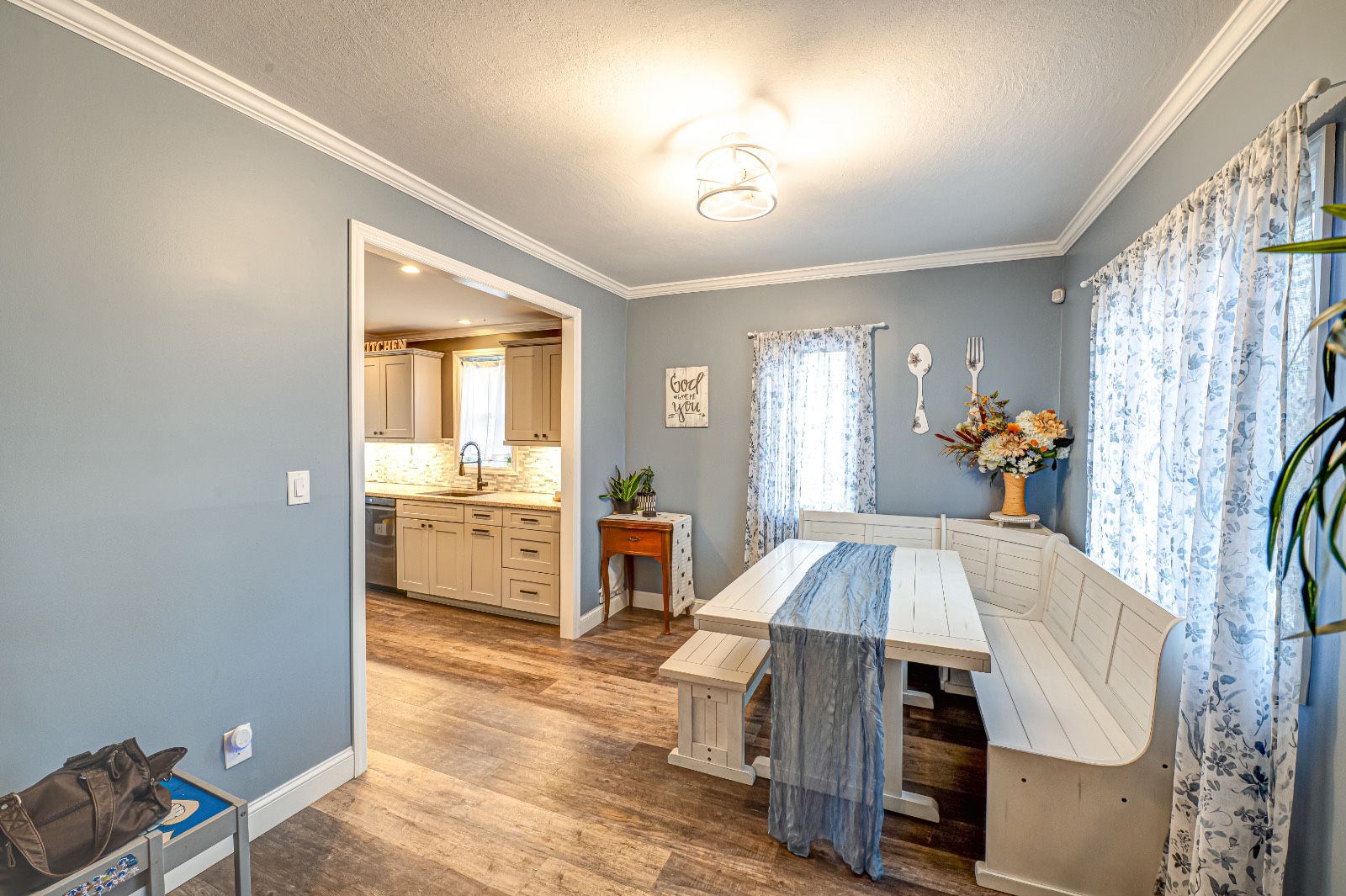 #10 photo, 50 ISLIP BOULEVARD, מחוז סאפוק ISLIP , NY 11751