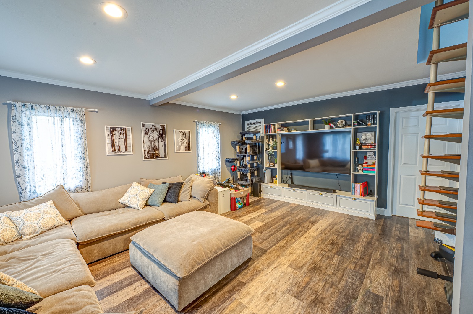 #5 photo, 50 ISLIP BOULEVARD, מחוז סאפוק ISLIP , NY 11751