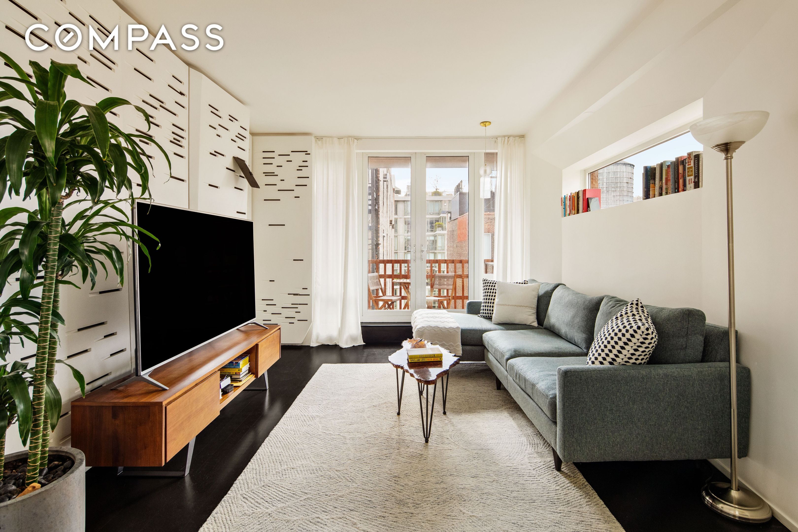 #1 photo, 130 W 20th Street, Chelsea , NY 10011