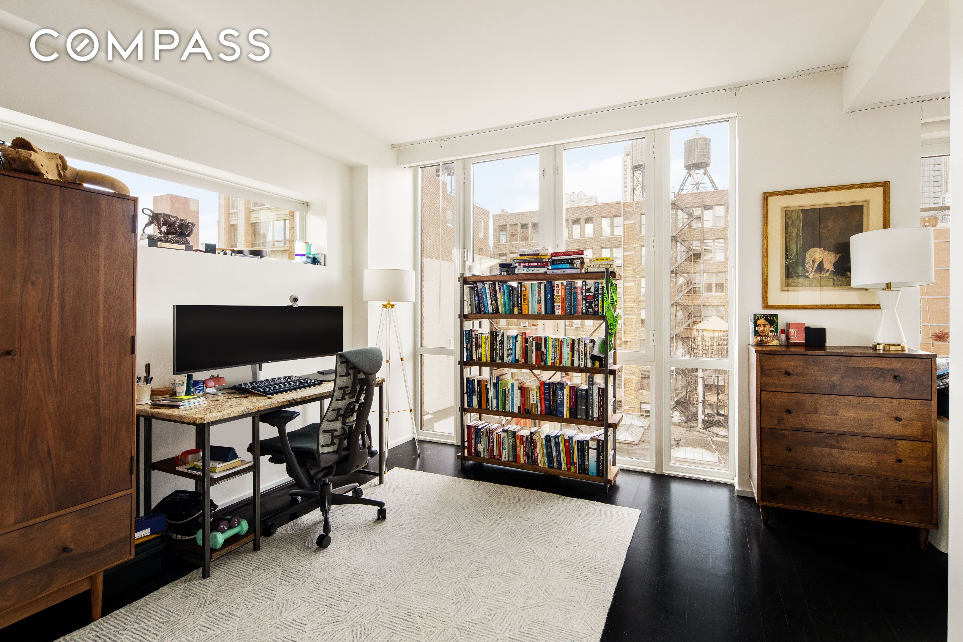 #4 photo, 130 W 20th Street, Chelsea , NY 10011