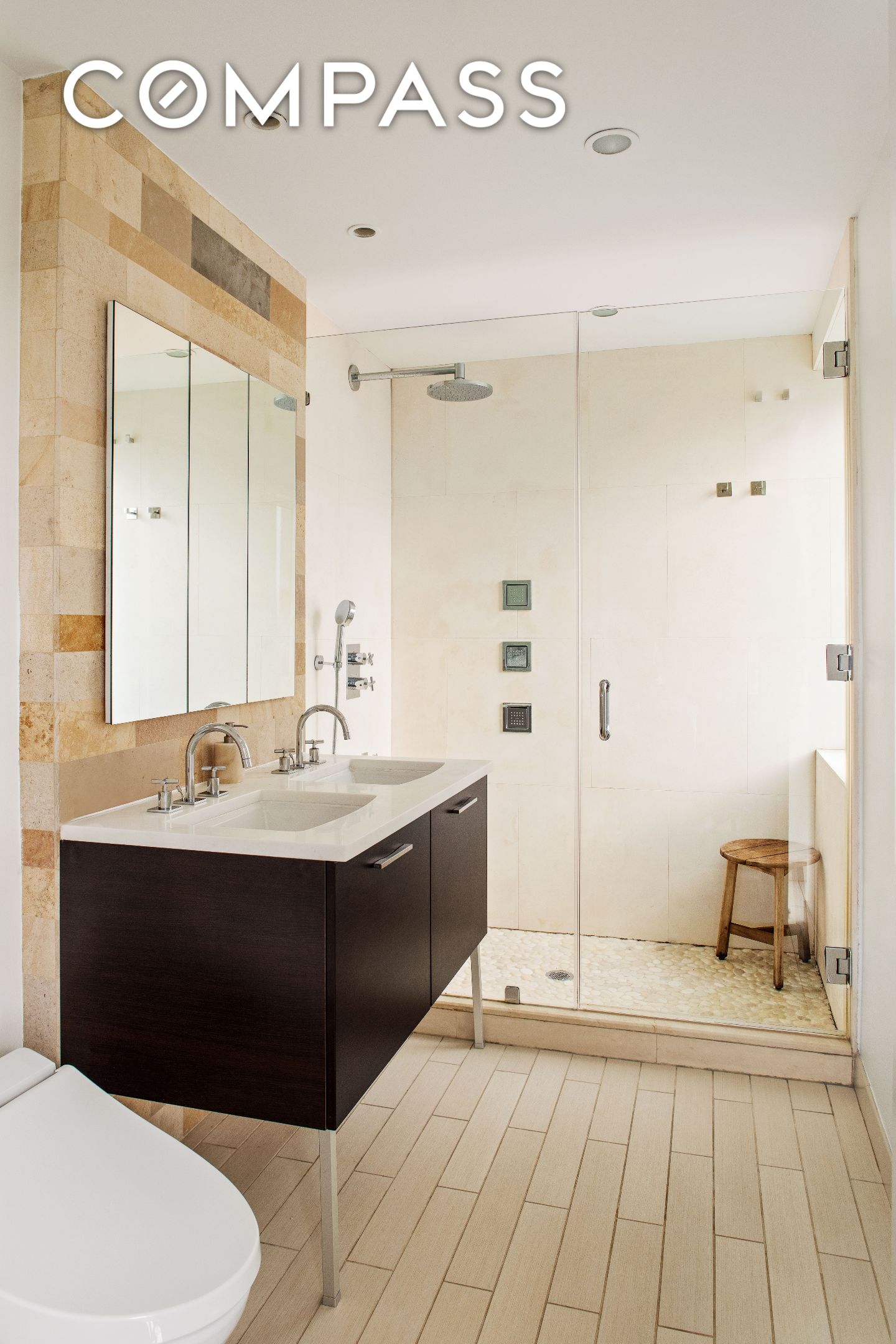 #8 photo, 130 W 20th Street, Chelsea , NY 10011