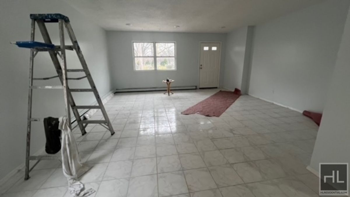 #3 photo, 1081 Schenectady Avenue, Prospect Lefferts Gardens , NY 11203