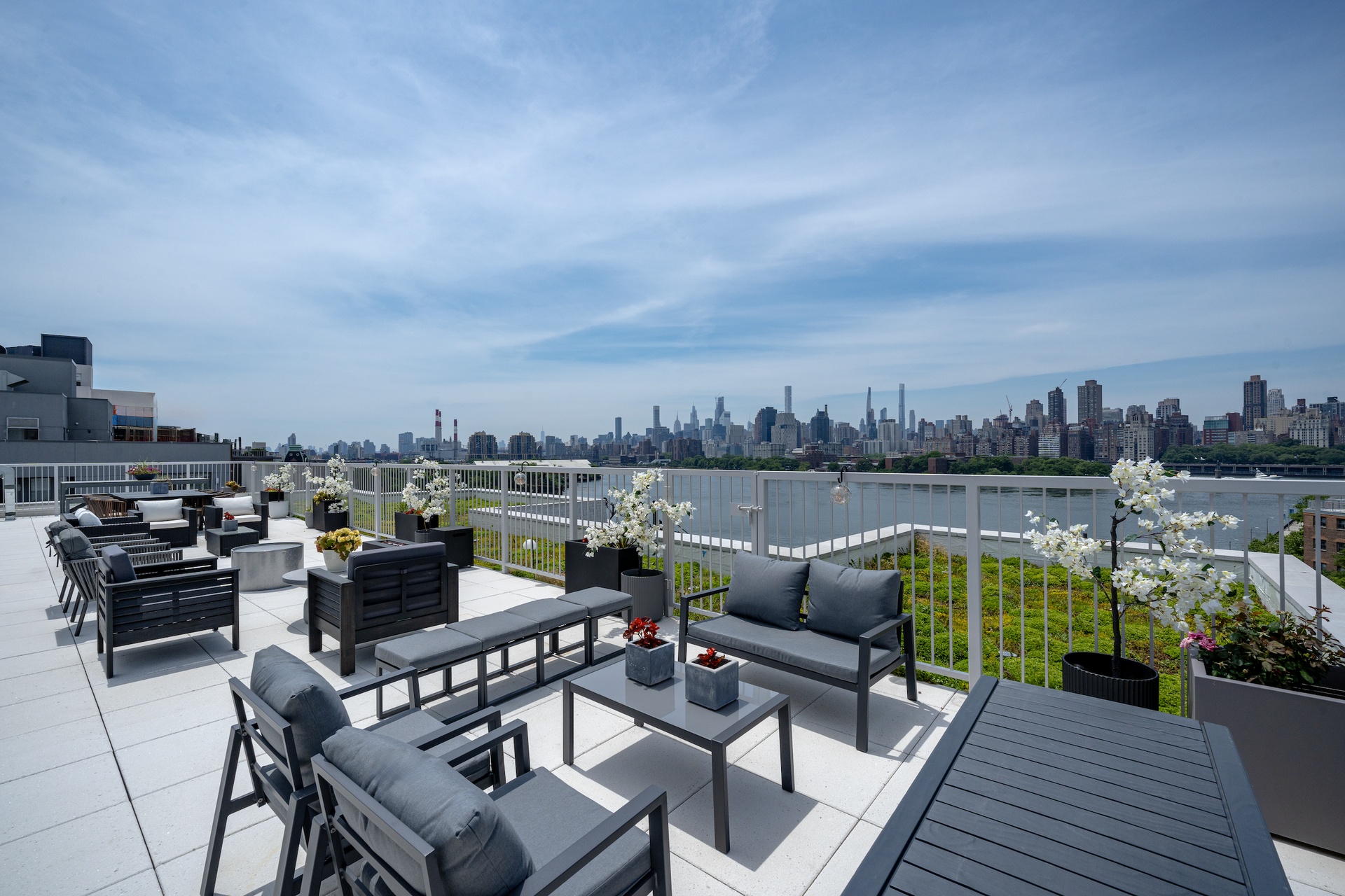 #12 photo, 30-05 Vernon Boulevard, Astoria , NY 11102