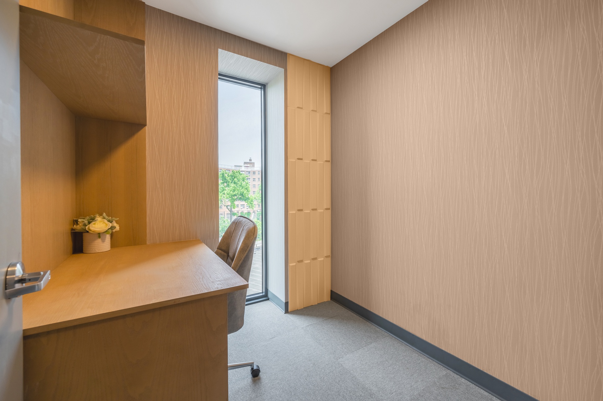 #17 photo, 30-05 Vernon Boulevard, Astoria , NY 11102