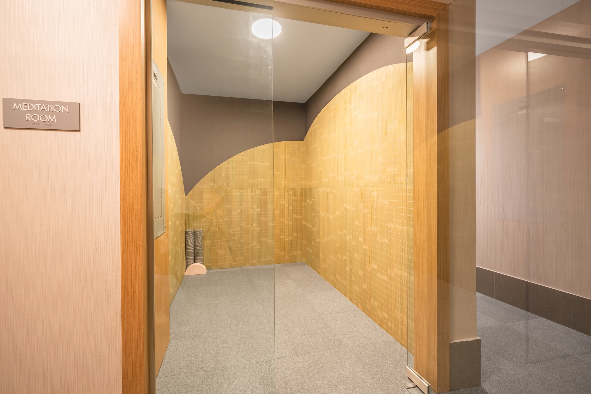 #20 photo, 30-05 Vernon Boulevard, Astoria , NY 11102