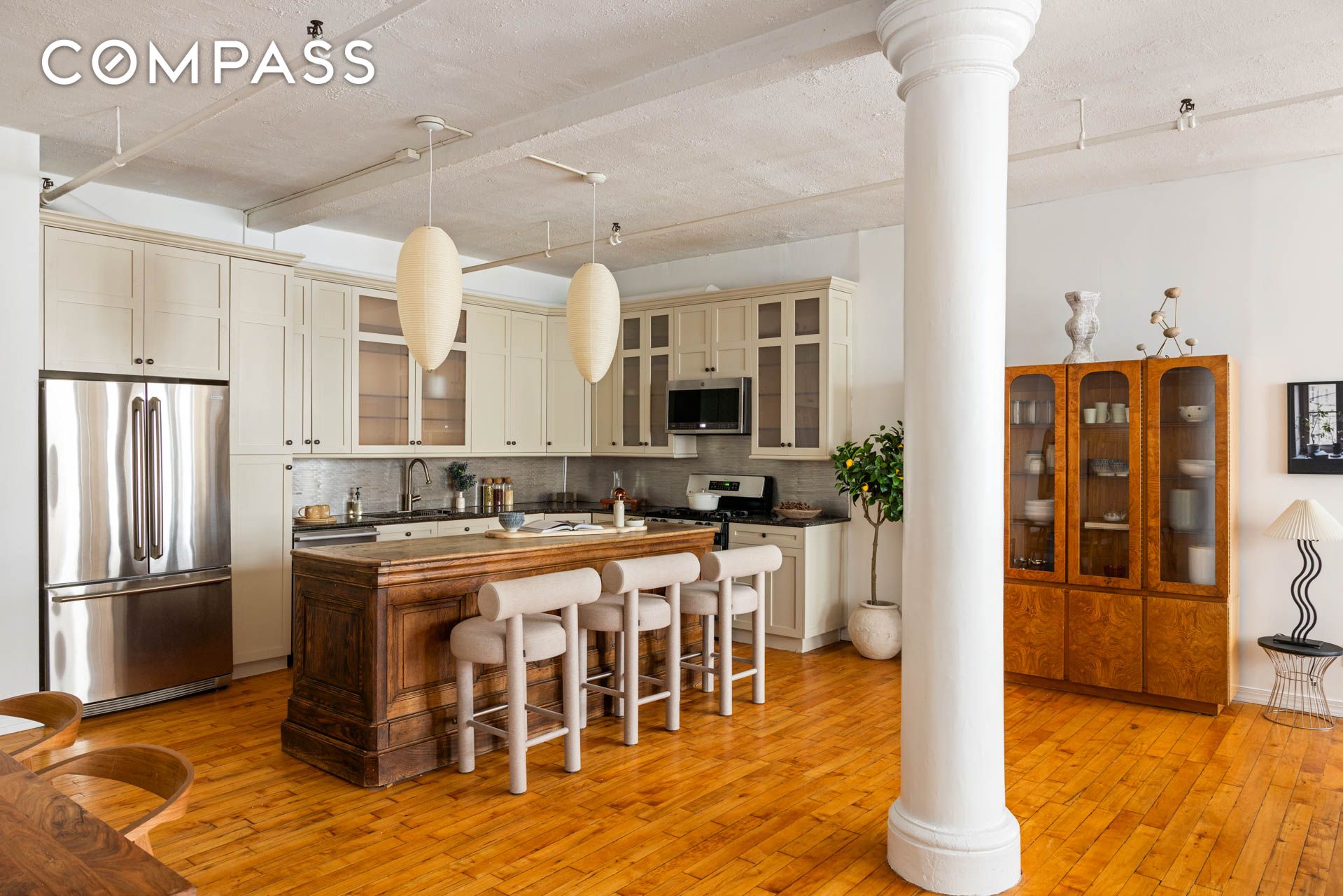 #5 photo, 40 W 24th Street, Flatiron , NY 10010