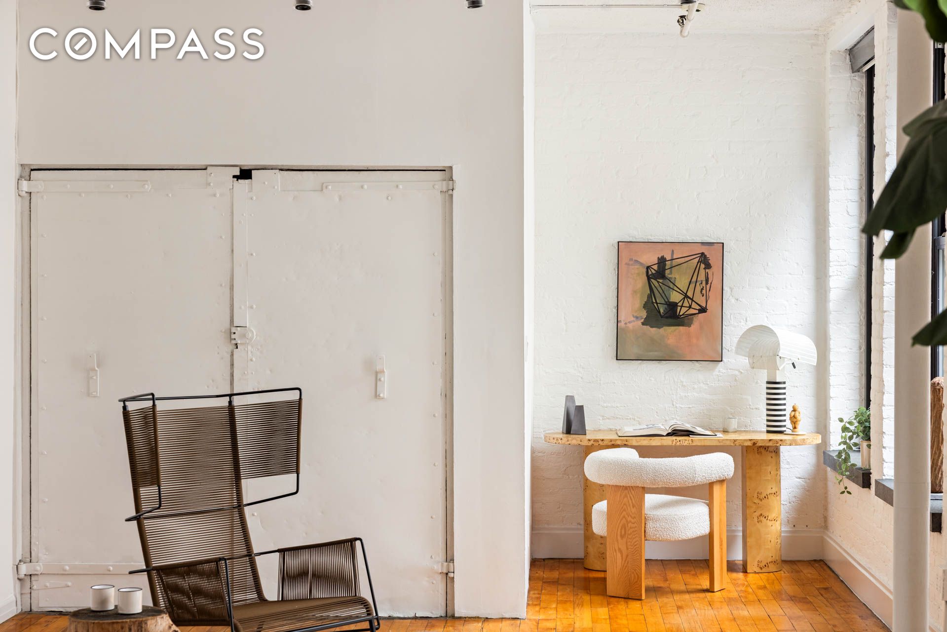 #8 photo, 40 W 24th Street, Flatiron , NY 10010