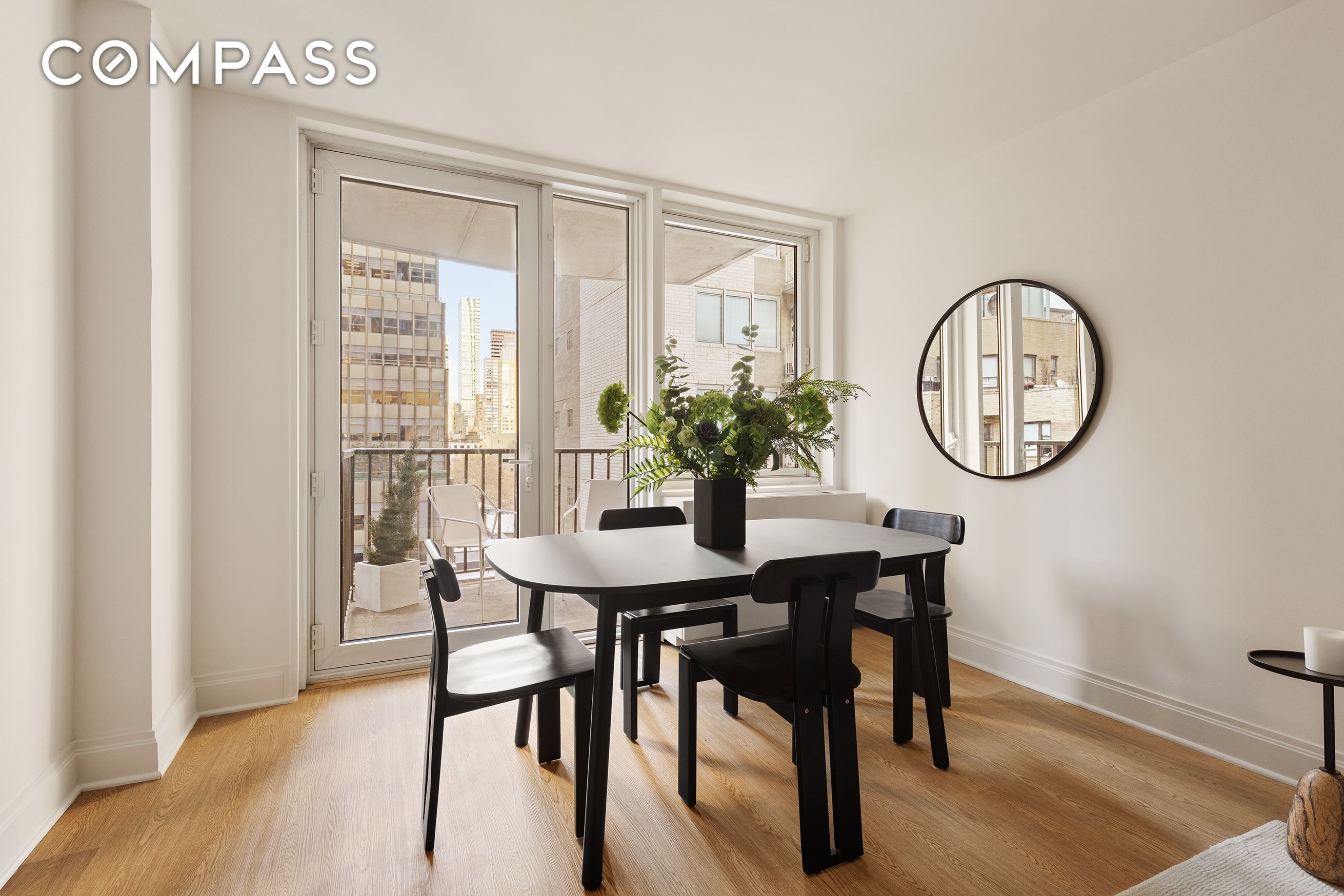 #6 photo, 212 E 47th Street, Midtown East , NY 10017