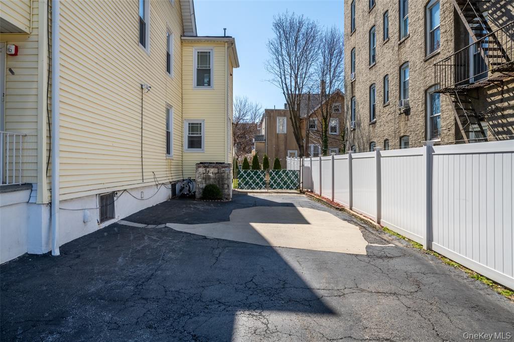 #20 photo, 92 Washington Avenue, New Rochelle , NY 10801