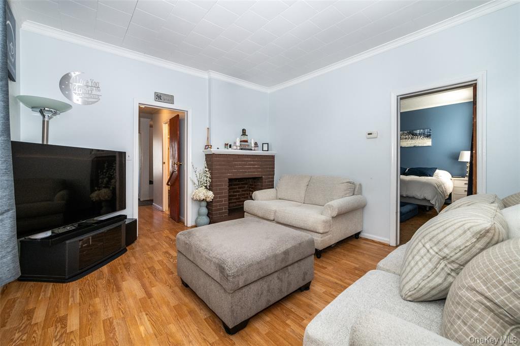 #4 photo, 92 Washington Avenue, New Rochelle , NY 10801