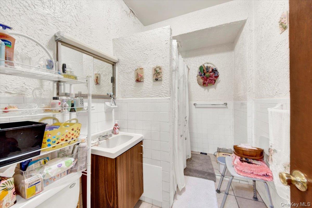 #14 photo, 1238 Colgate Avenue, Бронкс ‖ Bronx , NY 10472